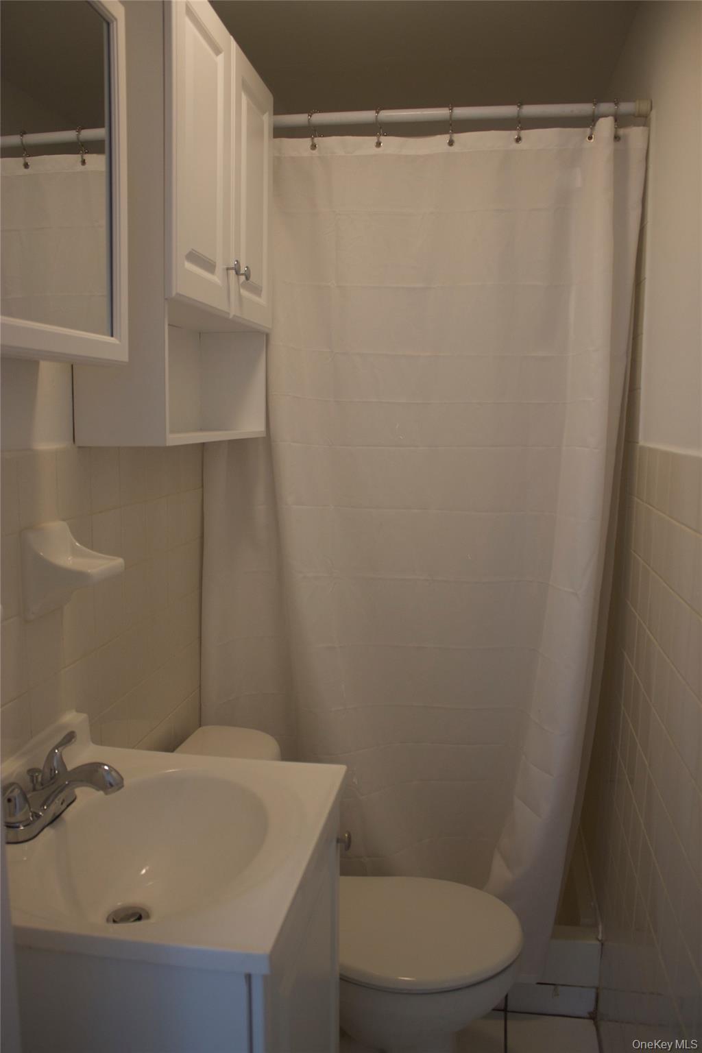 #14 photo, 1069 Callahan Street, Bay Shore , NY 11706