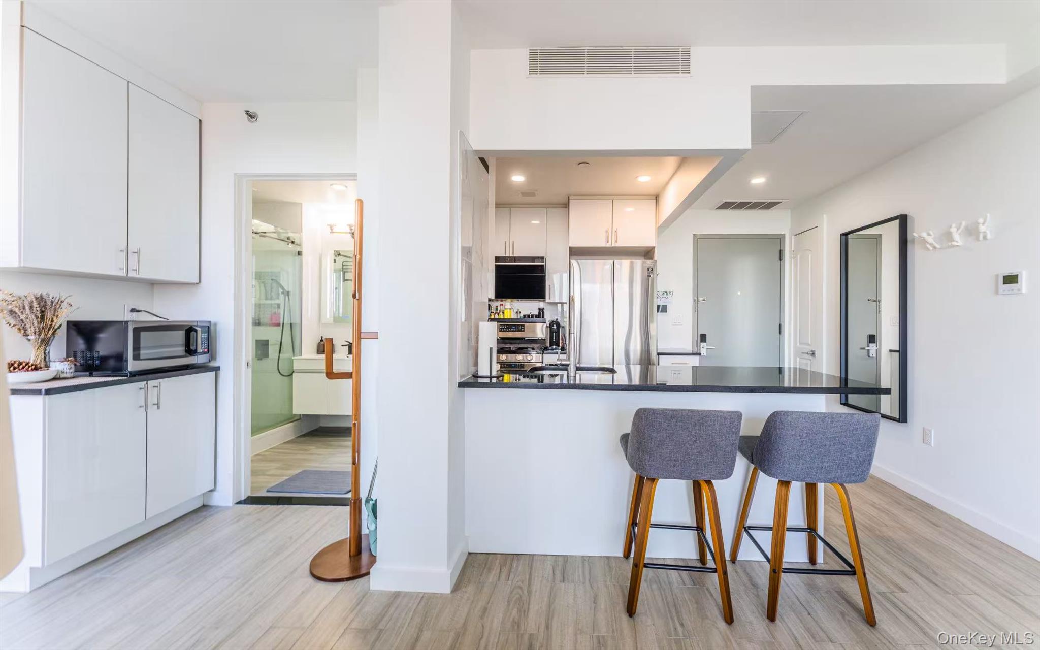 #4 photo, 144-27 Sanford Avenue, Flushing , NY 11355