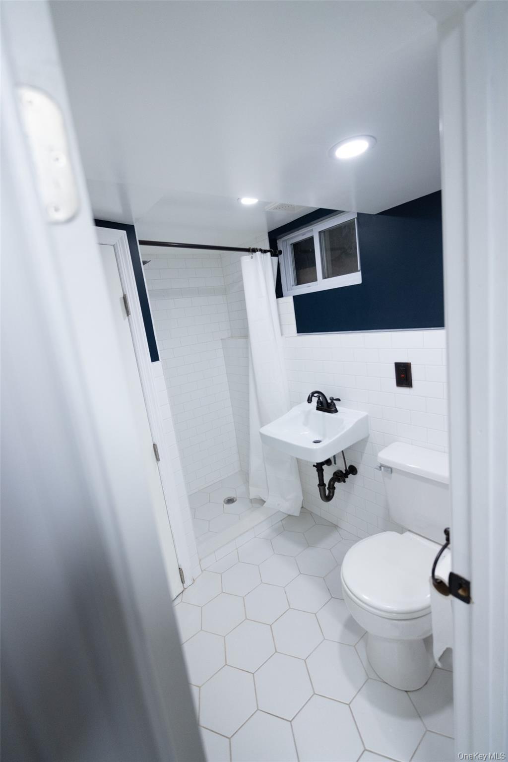 #9 photo, 139-61 86th Avenue, クイーンズ区 Briarwood , NY 11435