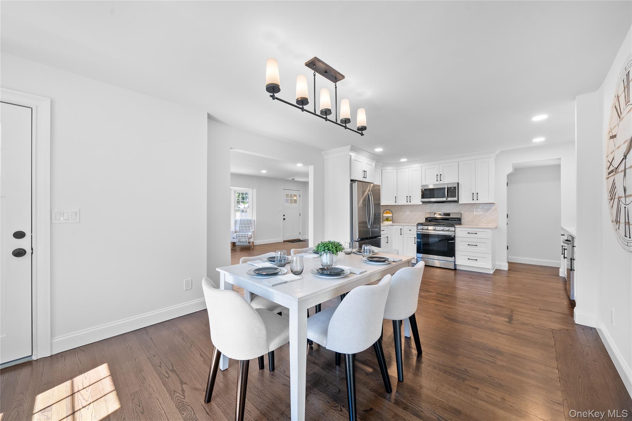 #10 photo, 39 Paulanna Avenue, Bayport , NY 11705