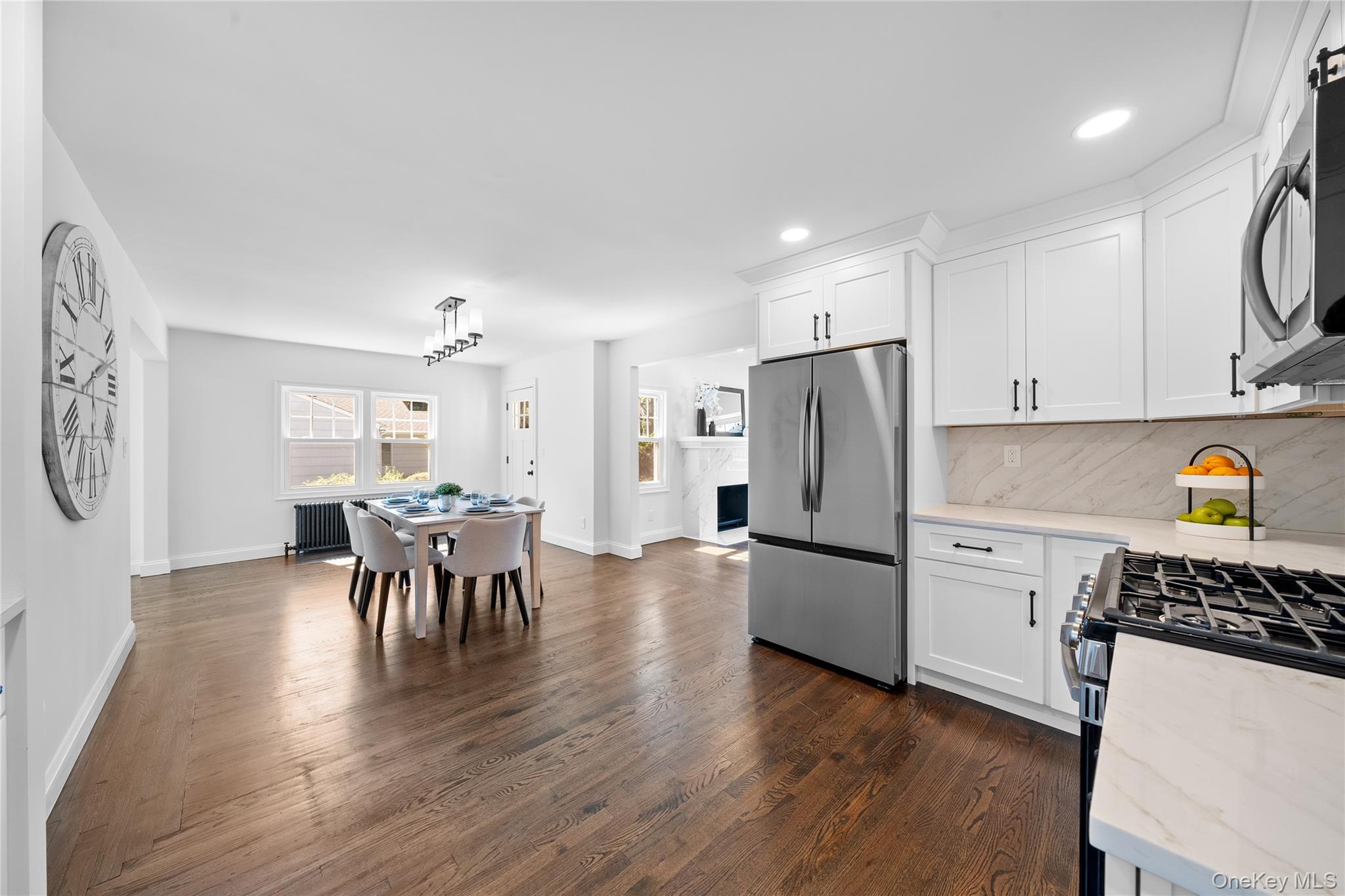 #11 photo, 39 Paulanna Avenue, Bayport , NY 11705