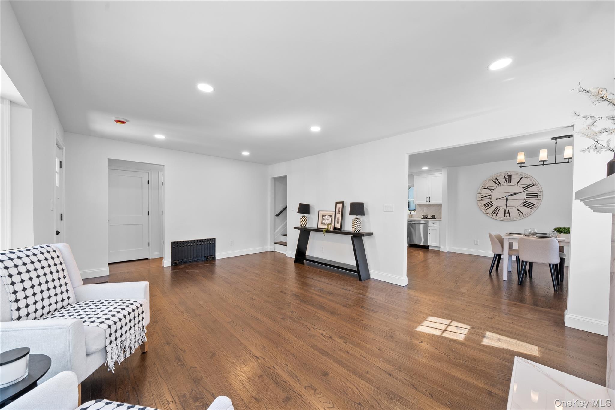 #5 photo, 39 Paulanna Avenue, Bayport , NY 11705