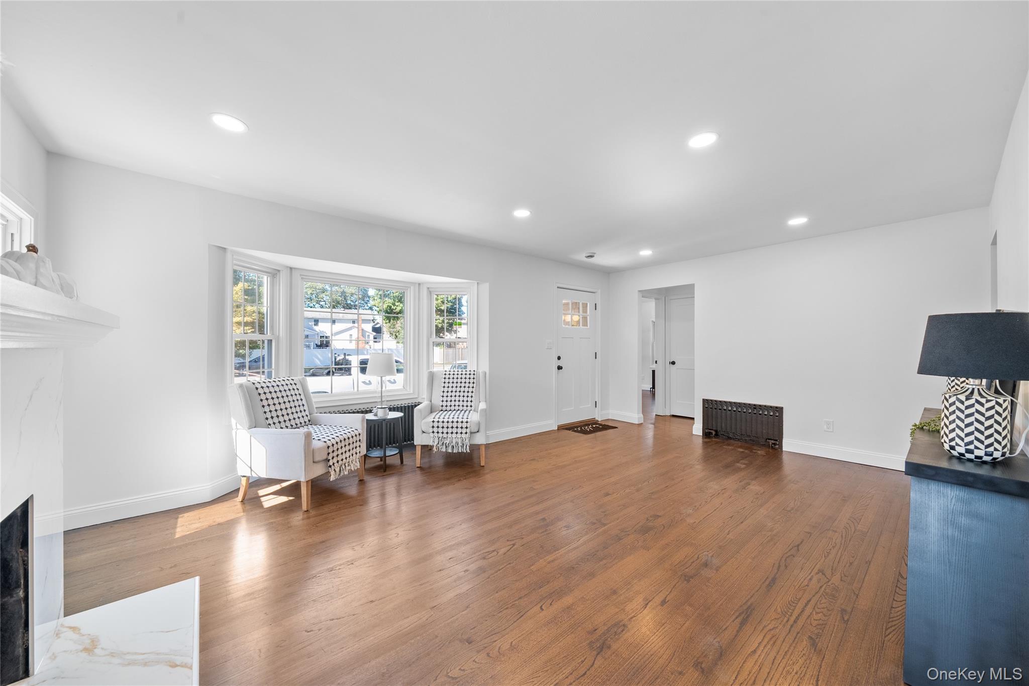 #6 photo, 39 Paulanna Avenue, Bayport , NY 11705