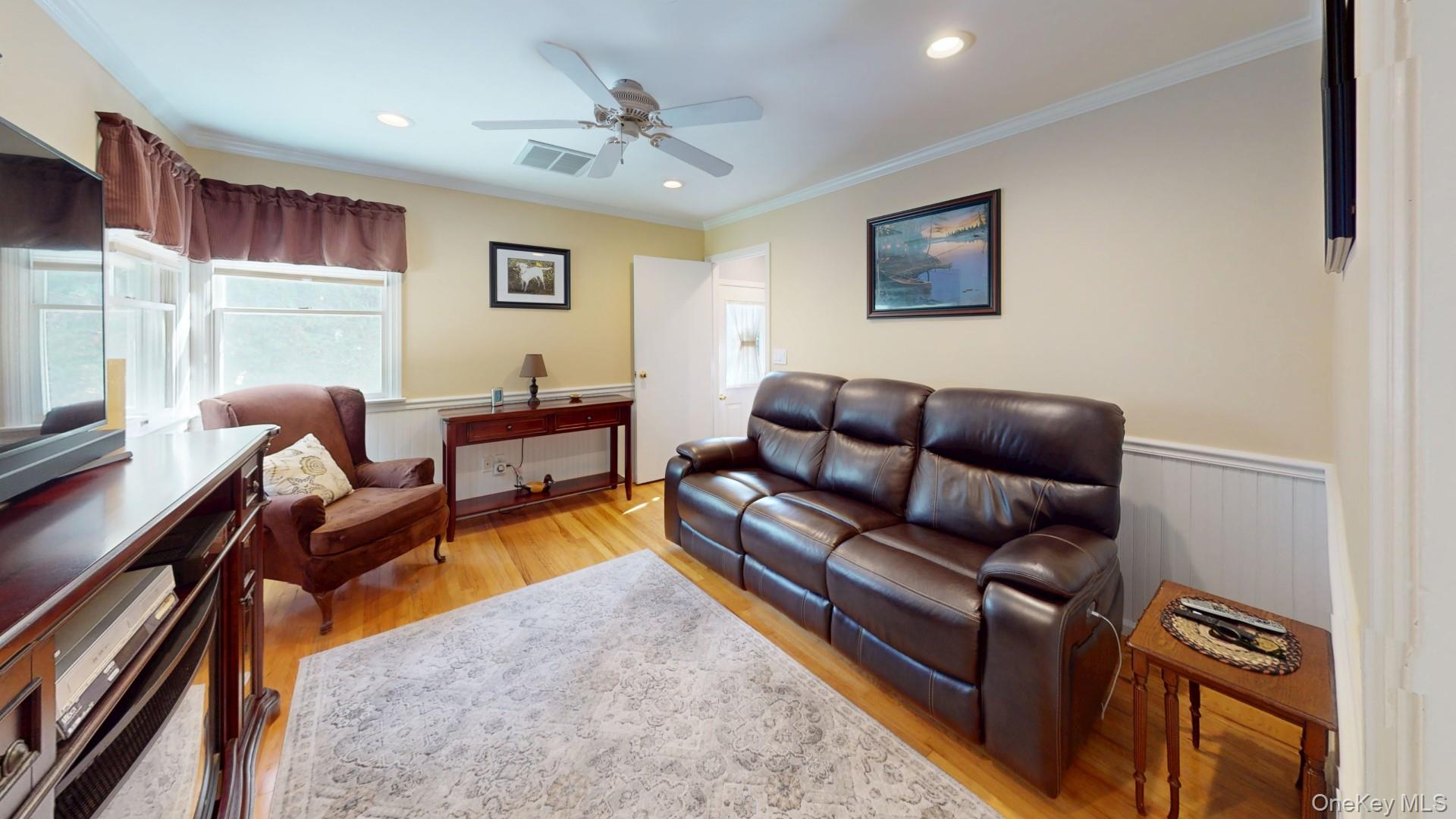 #12 photo, 9 Linda Lane, East Moriches , NY 11940