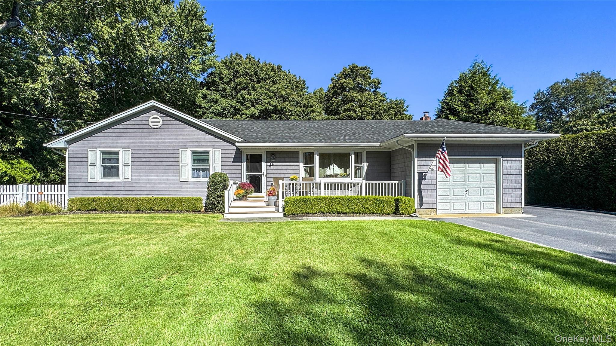 #2 photo, 9 Linda Lane, East Moriches , NY 11940