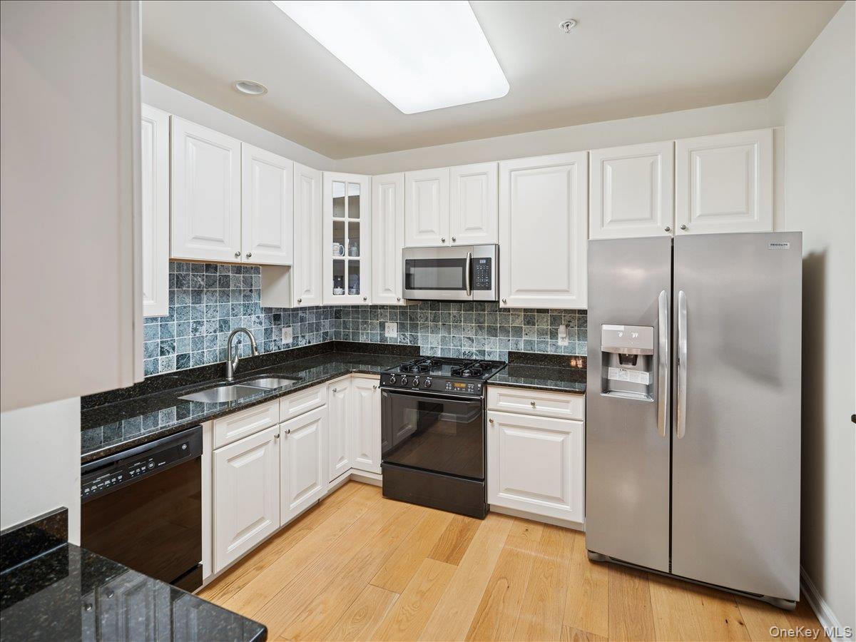 #13 photo, 28 N De Baun Avenue, Airmont , NY 10901