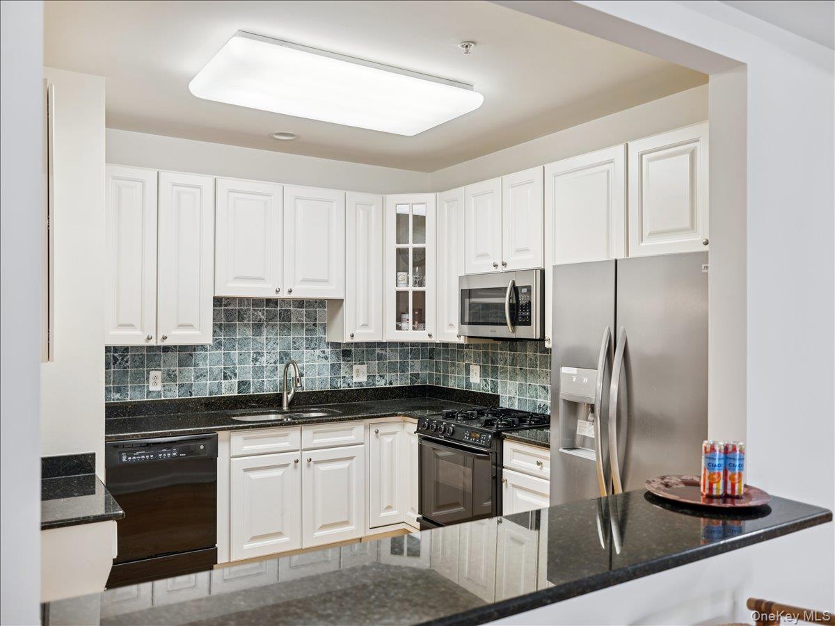 #14 photo, 28 N De Baun Avenue, Airmont , NY 10901