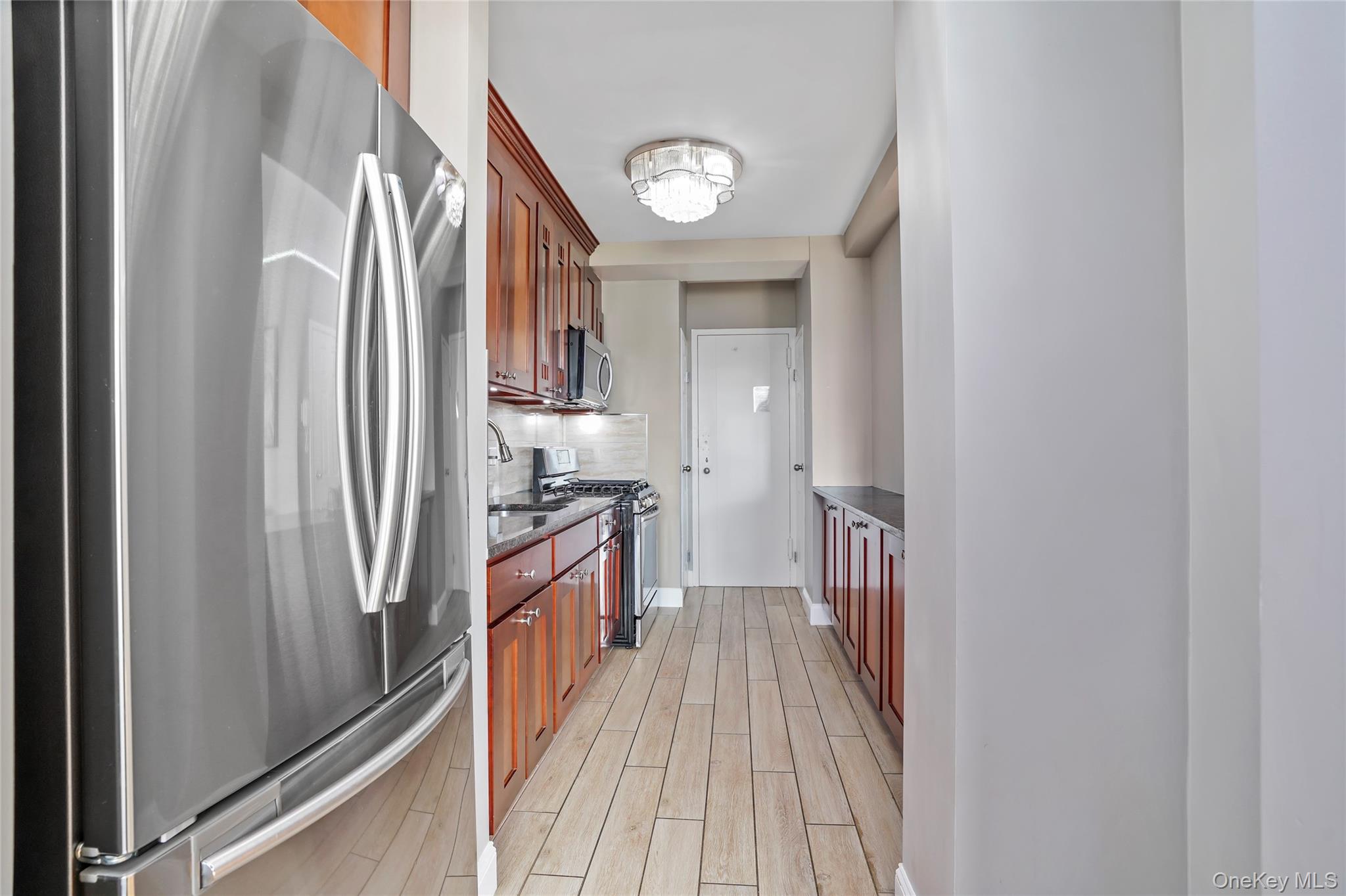 #5 photo, 3 Fordham Hill Oval, ブロンクス区 Bronx , NY 10468