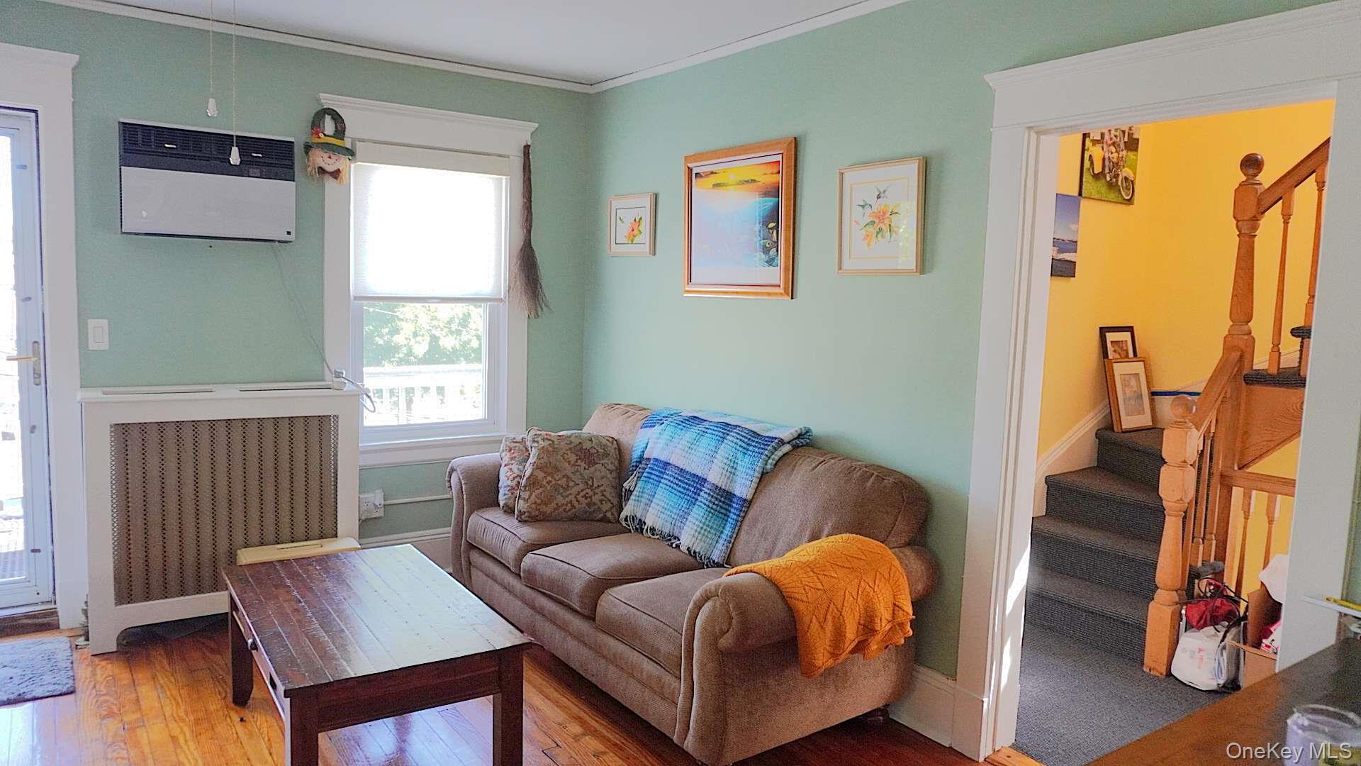 #6 photo, 20 Pelhamside Drive, New Rochelle , NY 10801