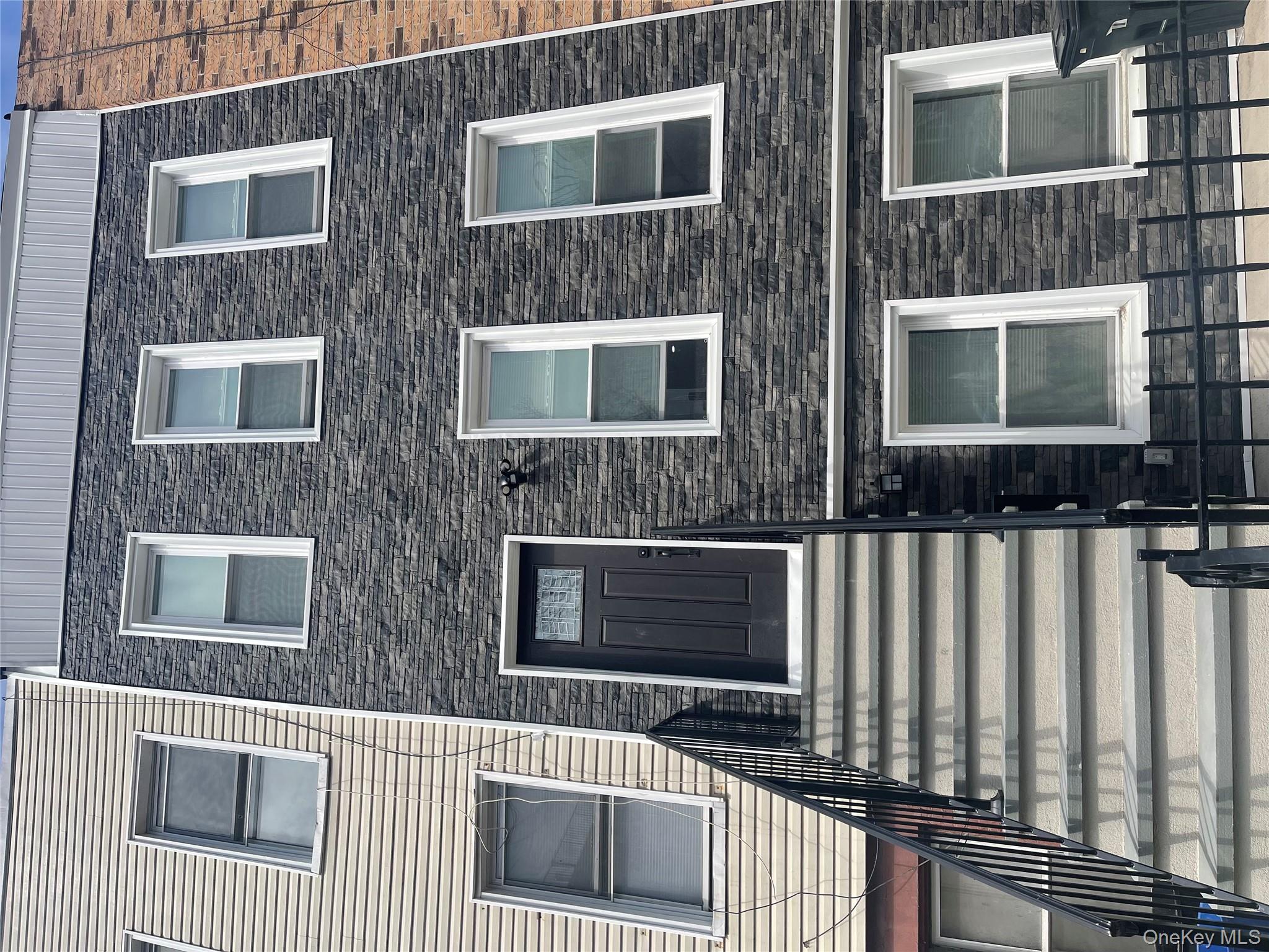 #1 photo, 1907 Pacific Street, ब्रुकलीन Brooklyn , NY 11233