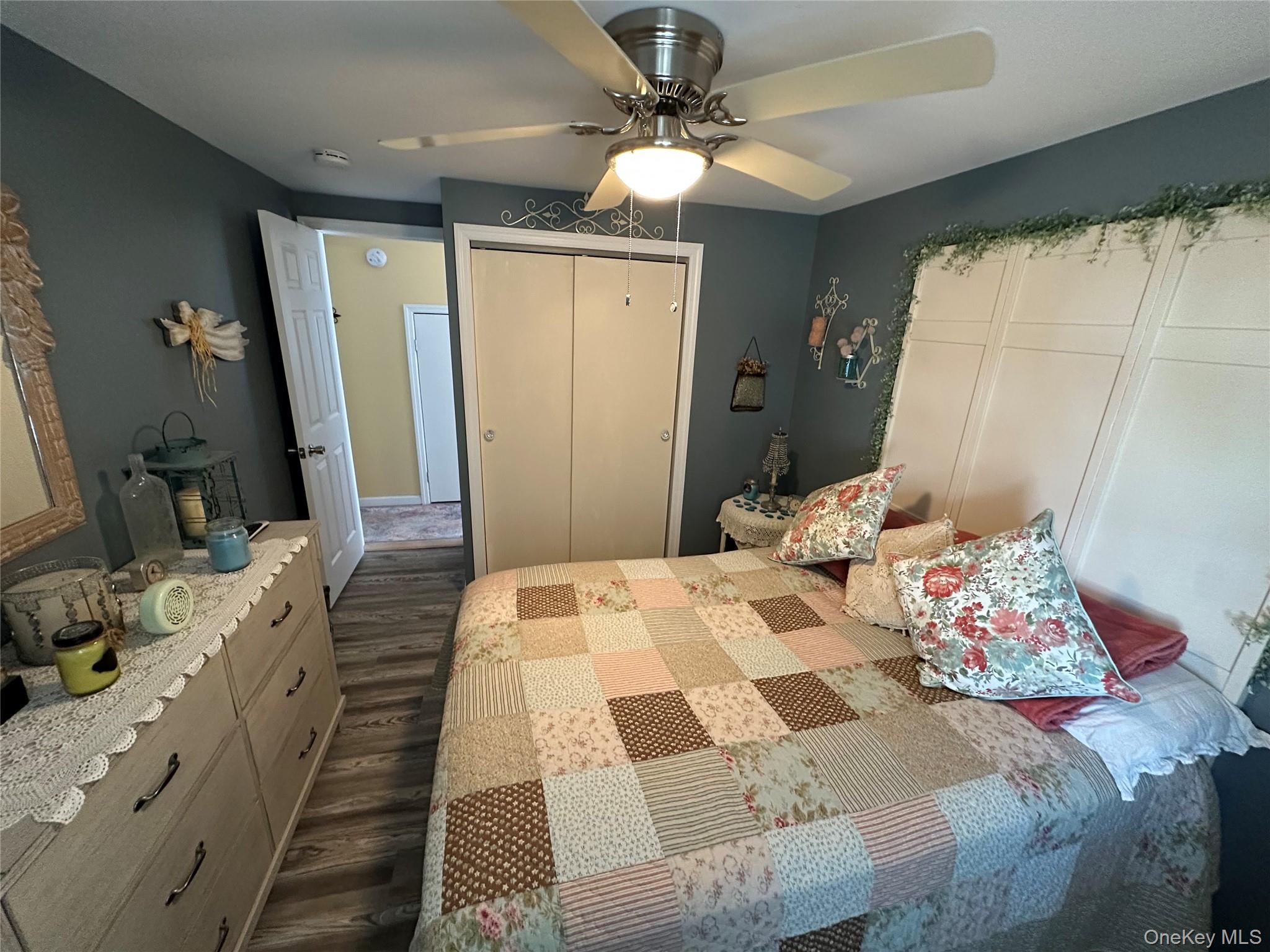 #7 photo, 53 Village Circle, サフォーク郡 Manorville , NY 11949