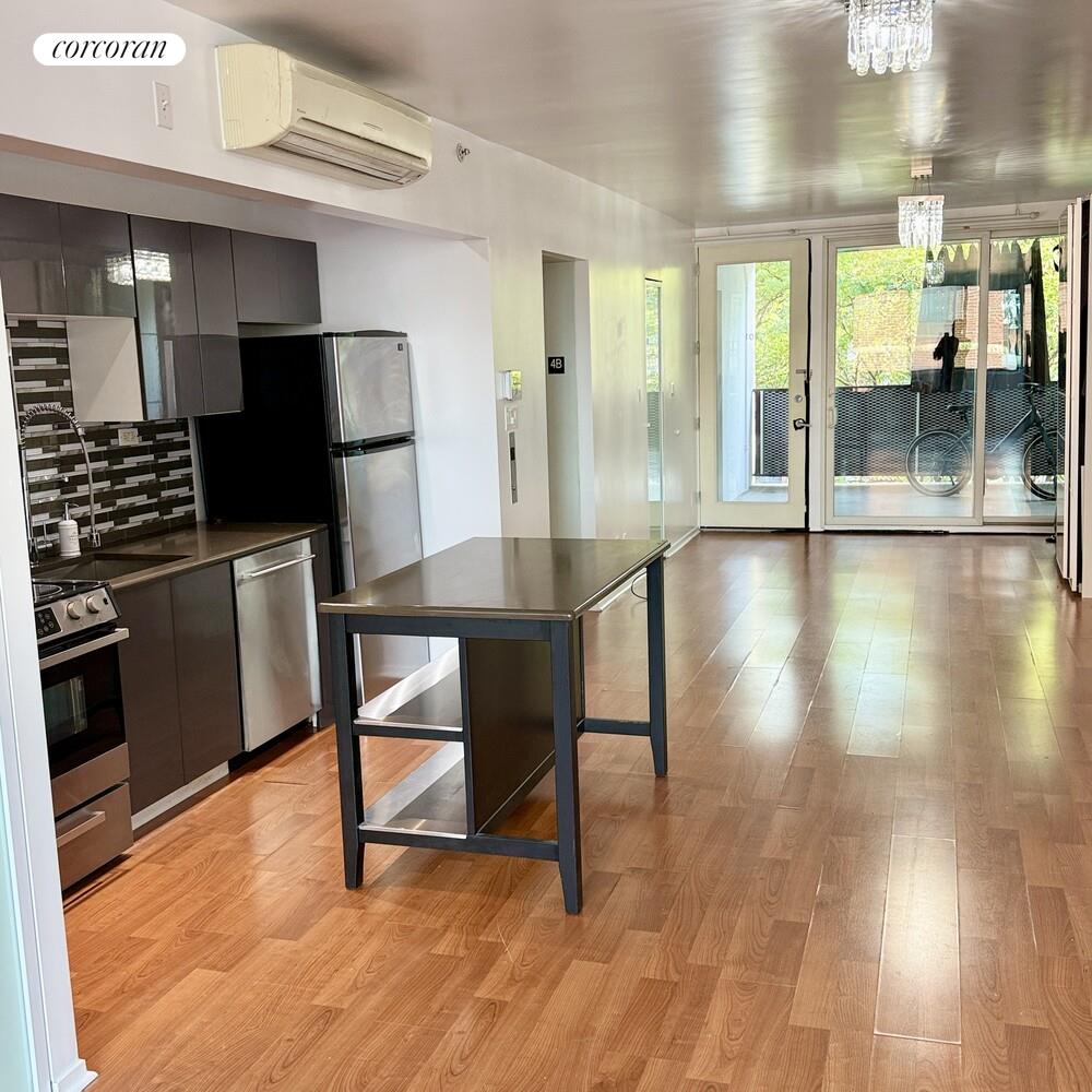 #1 photo, Brooklyn, Crown Heights , NY 11216