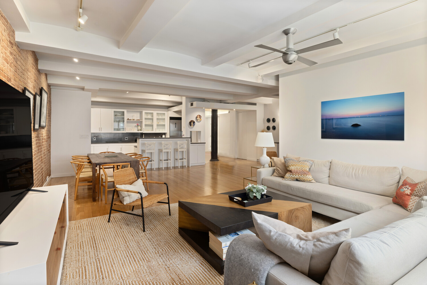 #4 photo, 380 W 12TH Street, West Village , NY 10014