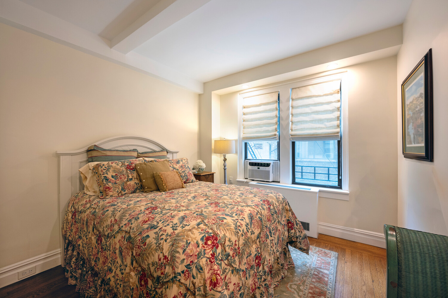 #4 photo, 124 E 84TH Street, Upper East Side , NY 10028