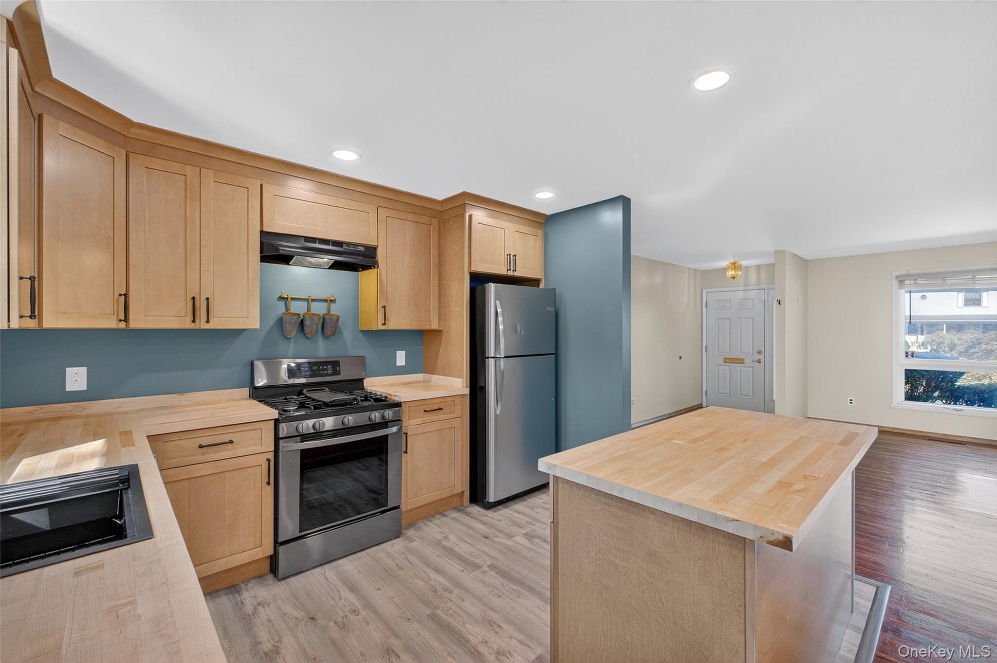 #14 photo, 1 Philmore Drive, 纽约州 Poughkeepsie , NY 12603