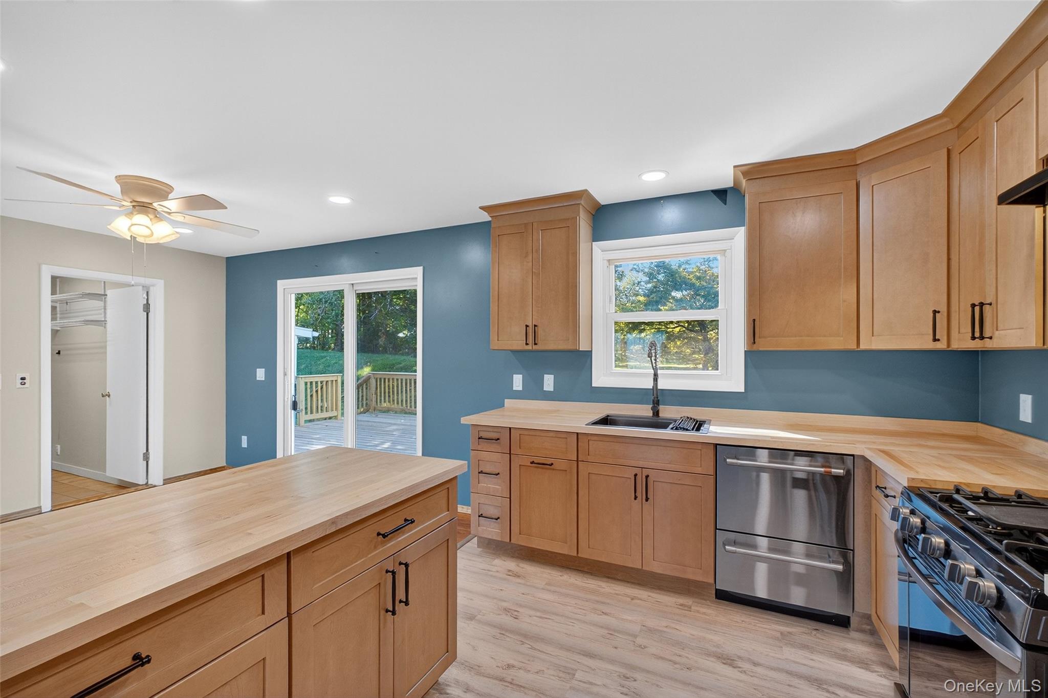 #16 photo, 1 Philmore Drive, 纽约州 Poughkeepsie , NY 12603