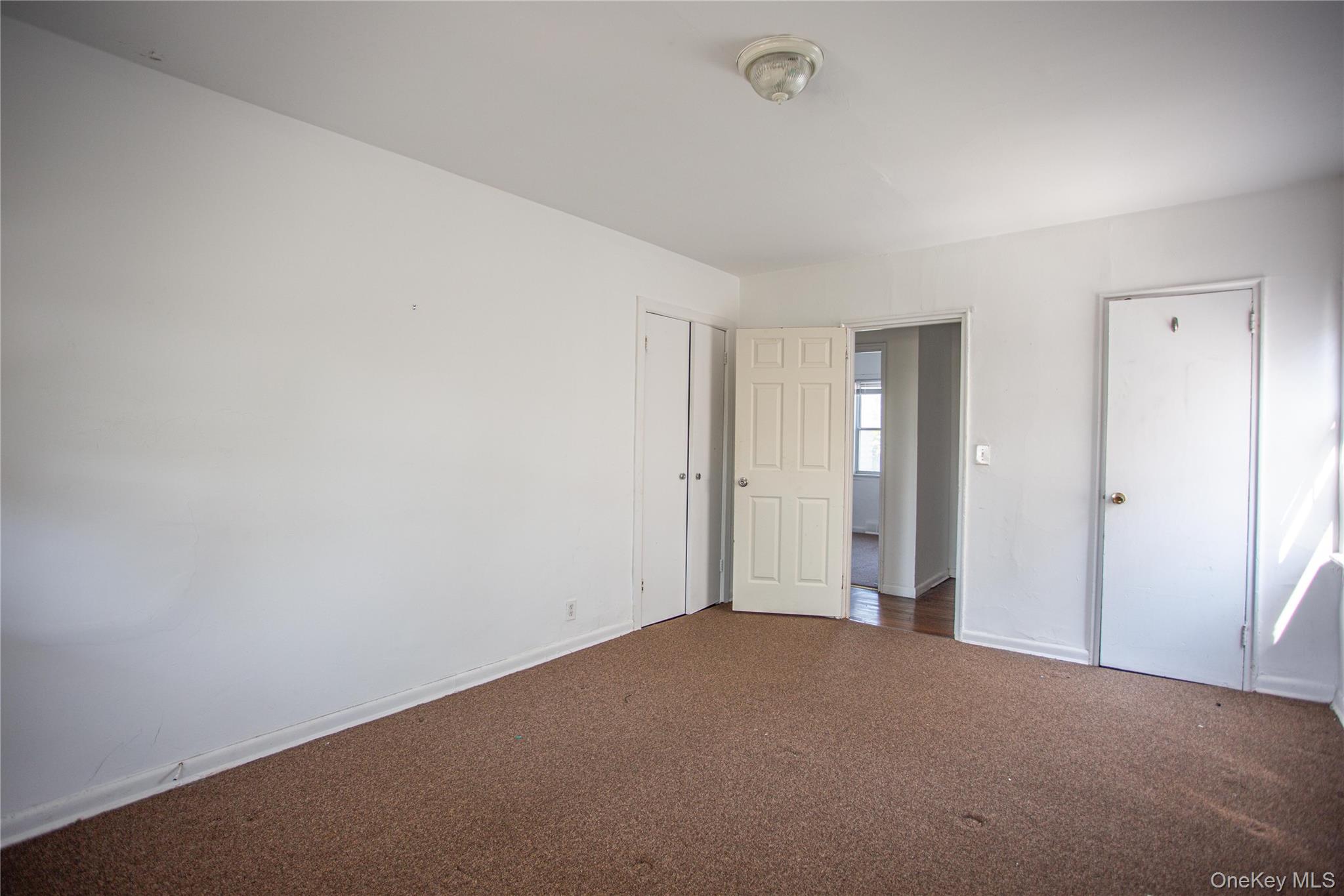 #7 photo, 325 Shore Road, Long Beach , NY 11561