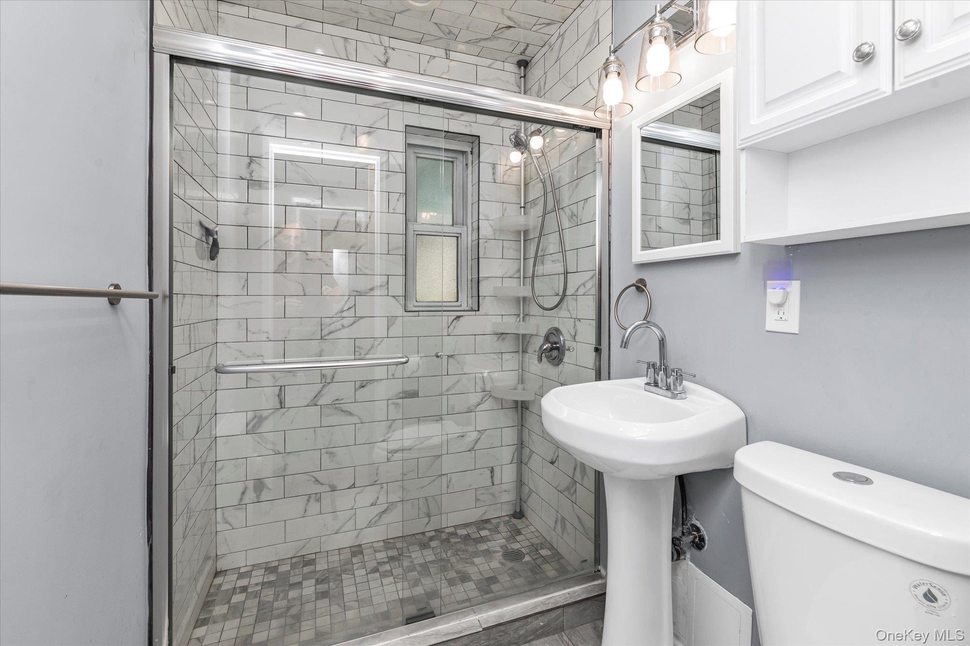 #11 photo, 195 N Village Avenue, ナッソー郡 Rockville Centre , NY 11570