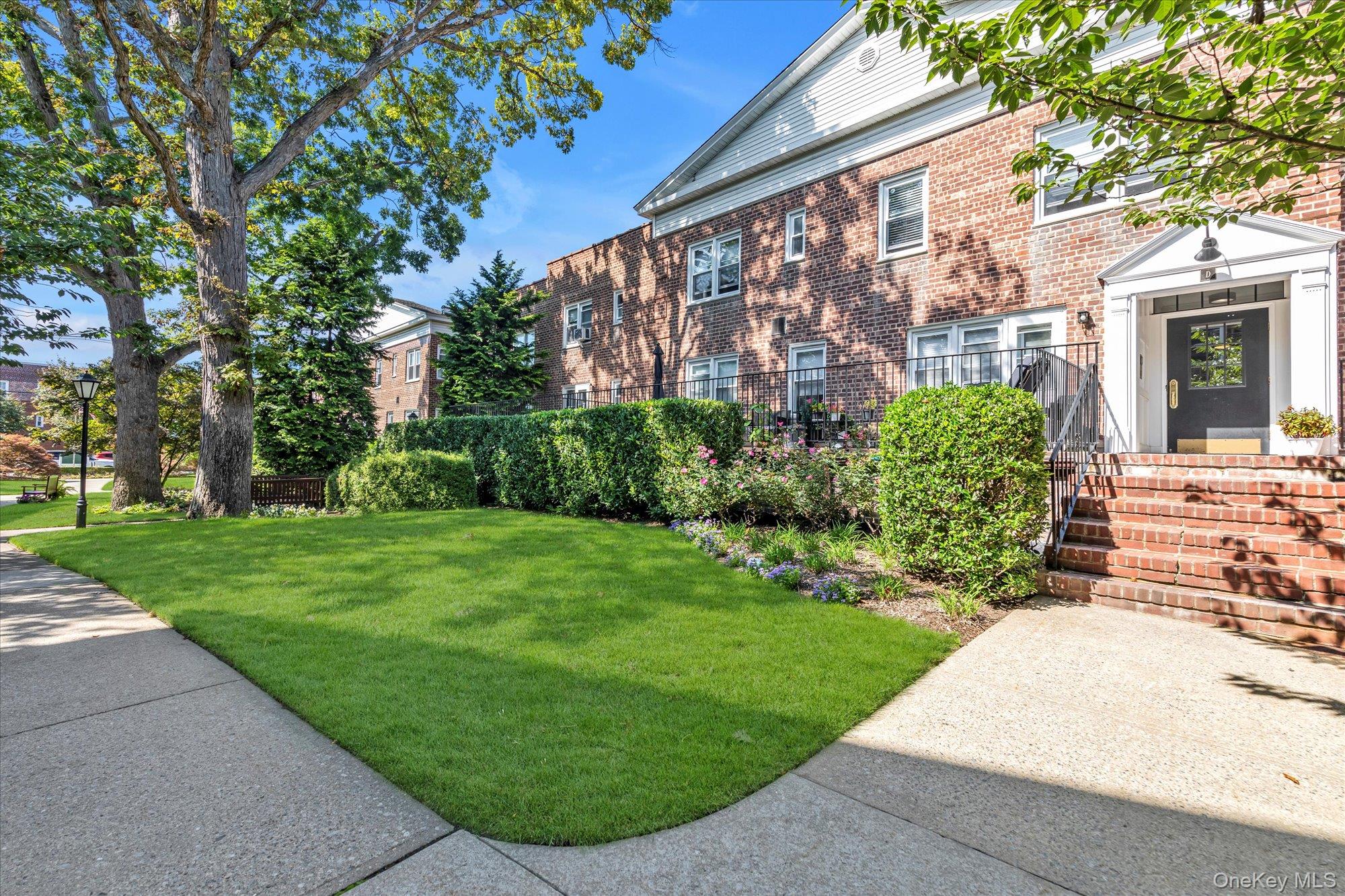 #14 photo, 195 N Village Avenue, ナッソー郡 Rockville Centre , NY 11570