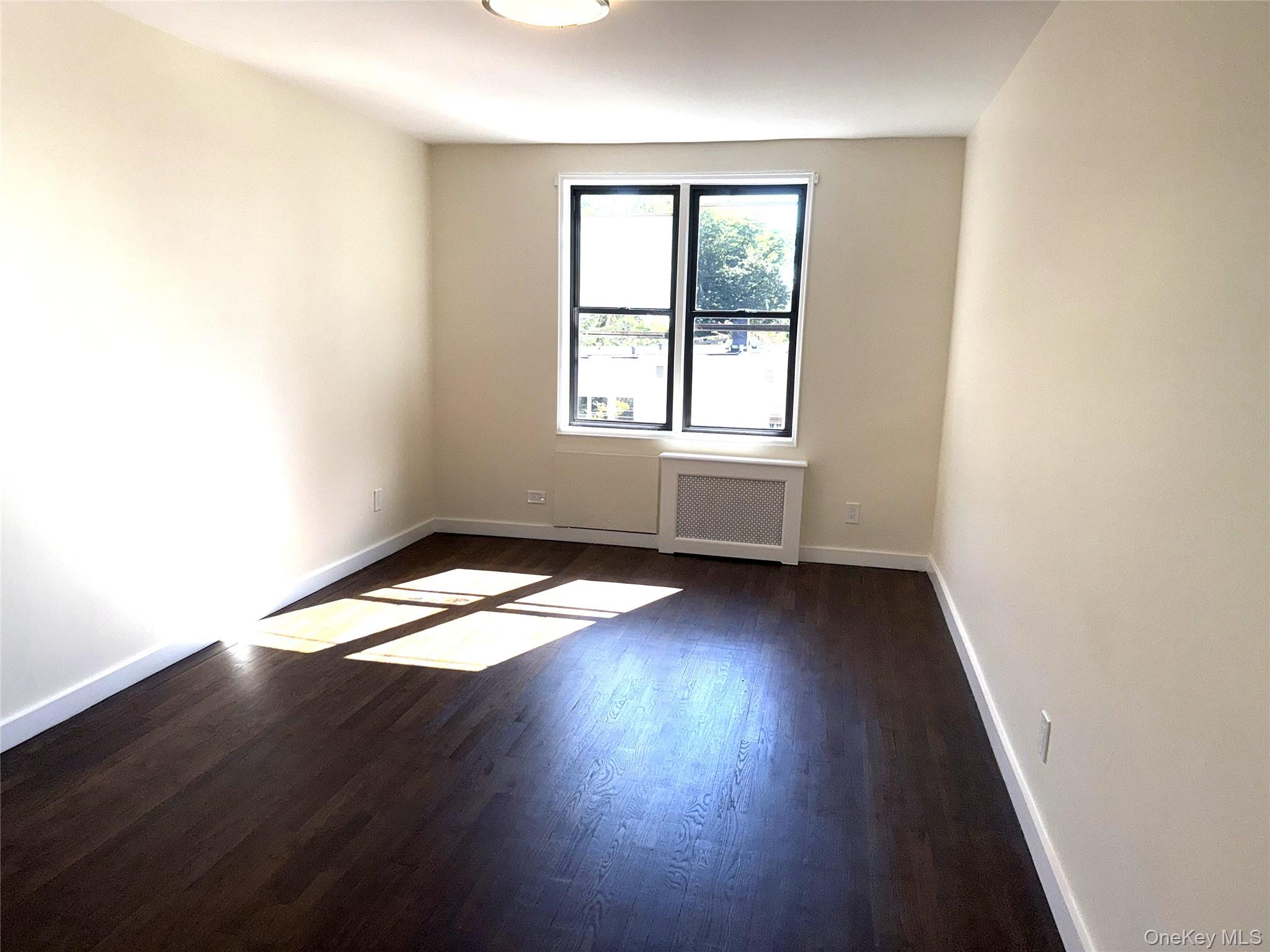 #11 photo, 632 Warburton, Yonkers , NY 10701