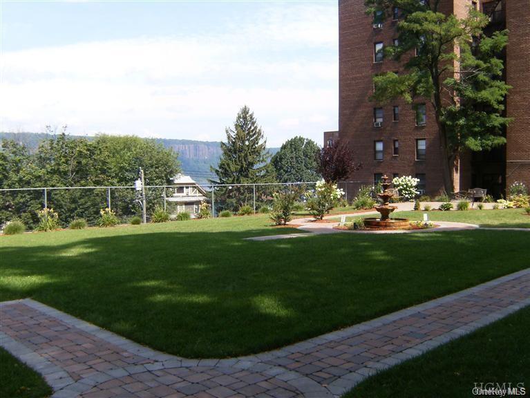 #15 photo, 632 Warburton, Yonkers , NY 10701