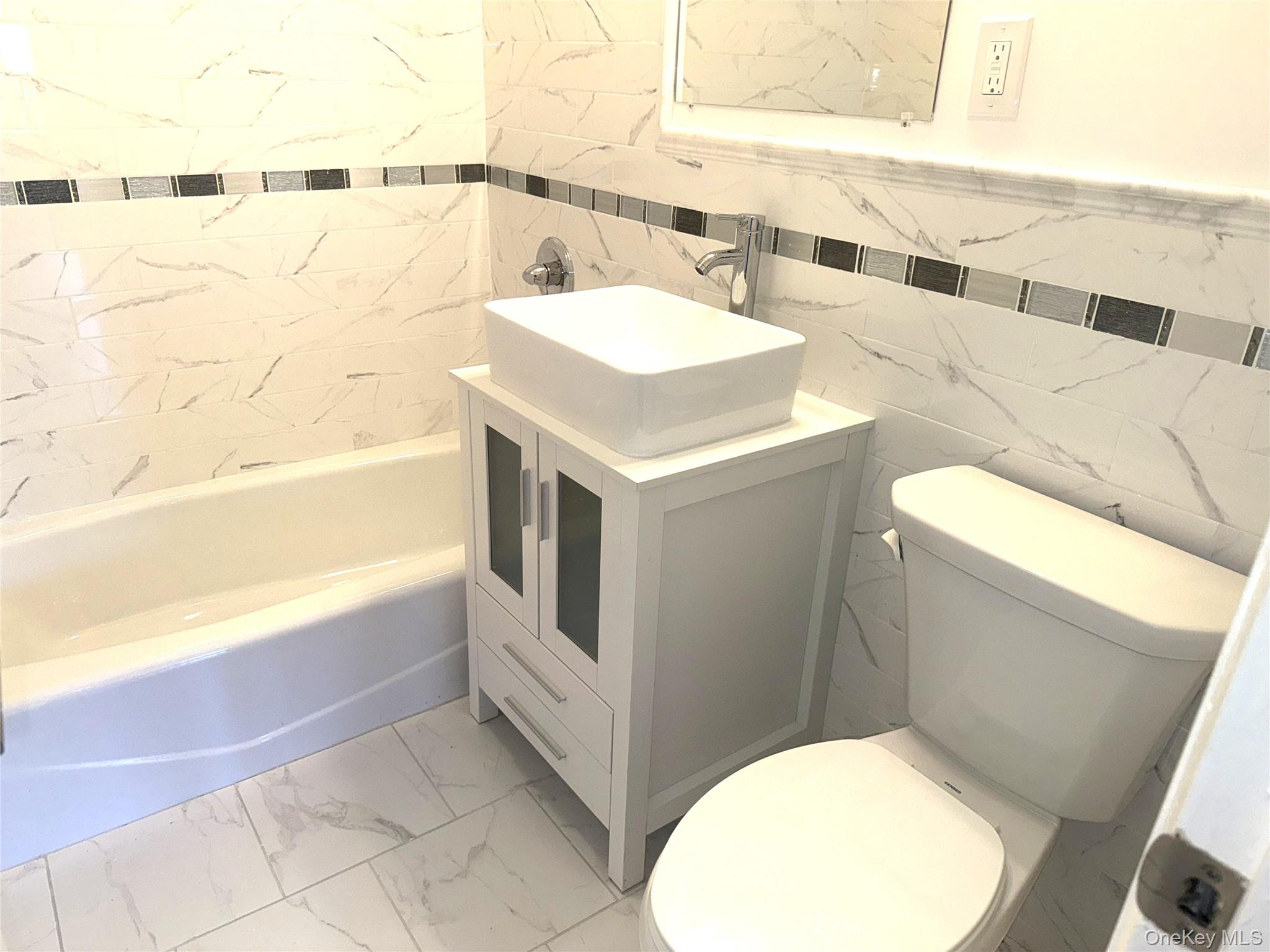 #7 photo, 632 Warburton, Yonkers , NY 10701