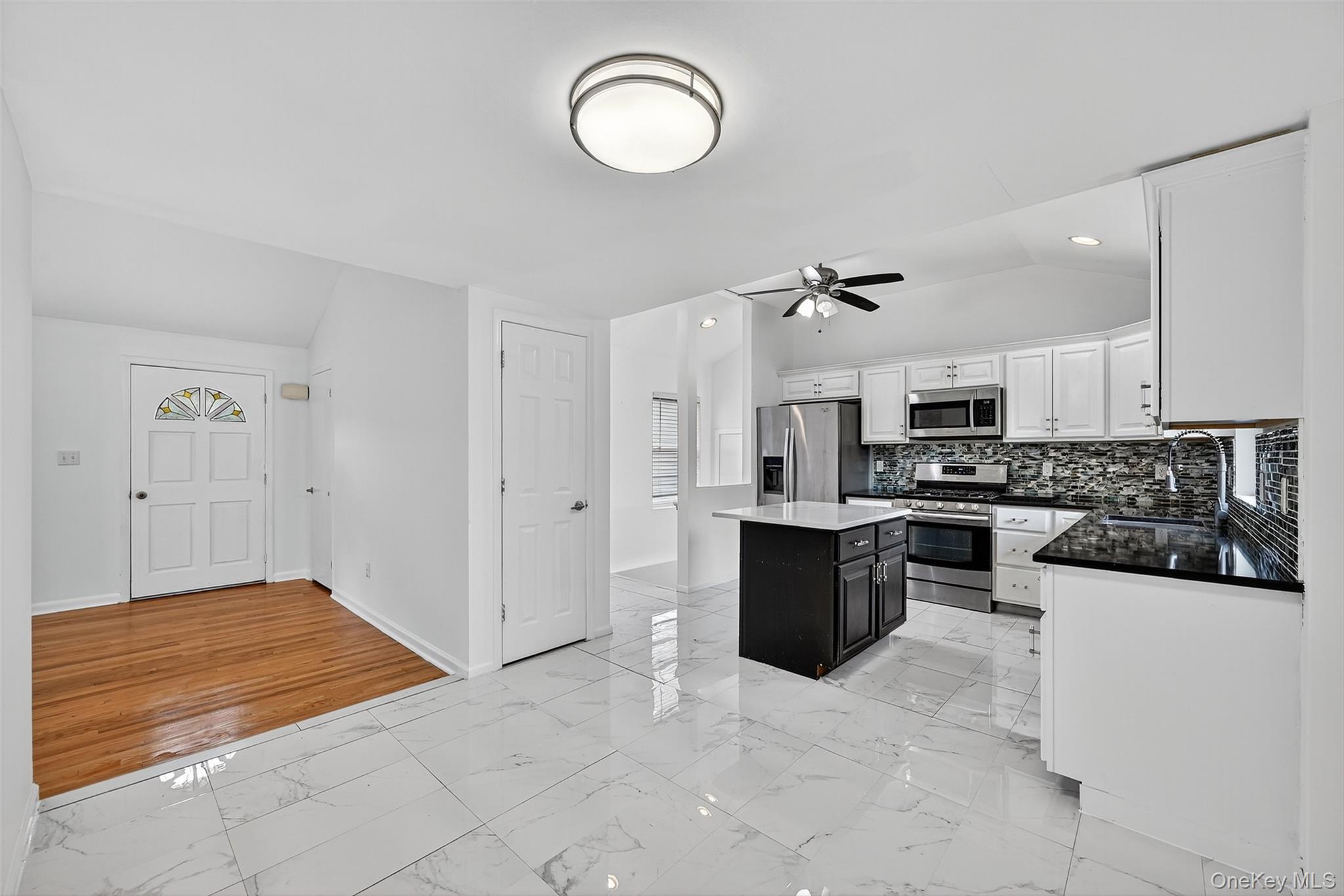 #17 photo, 18 Stonecrest Drive, New Windsor , NY 12553