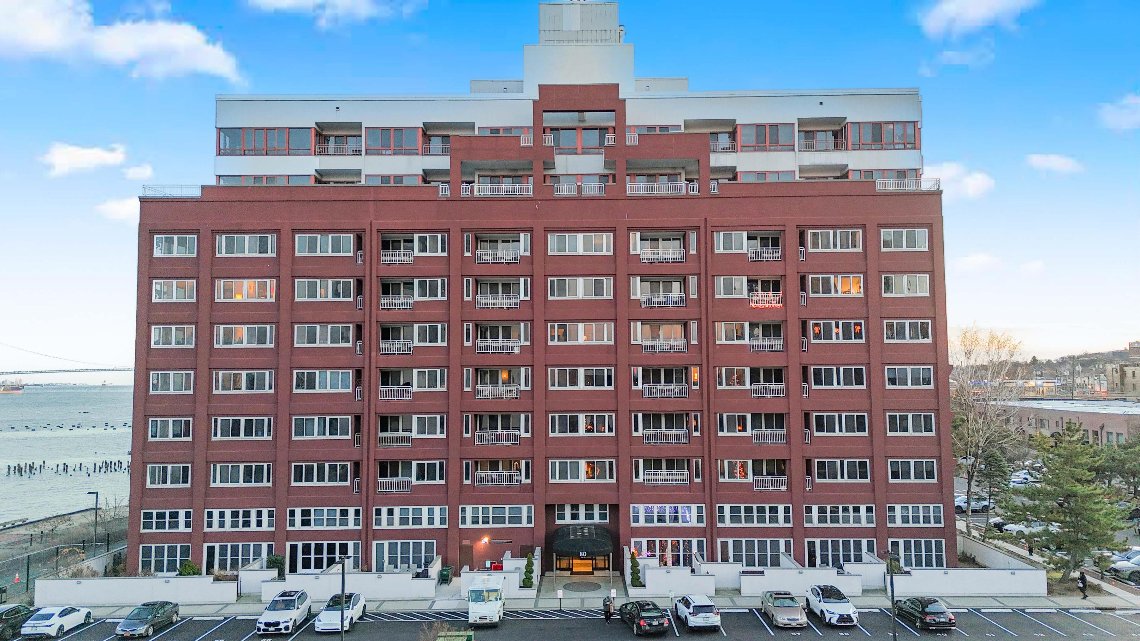 #5 photo, 80 Bay Street, New York City , NY 10301