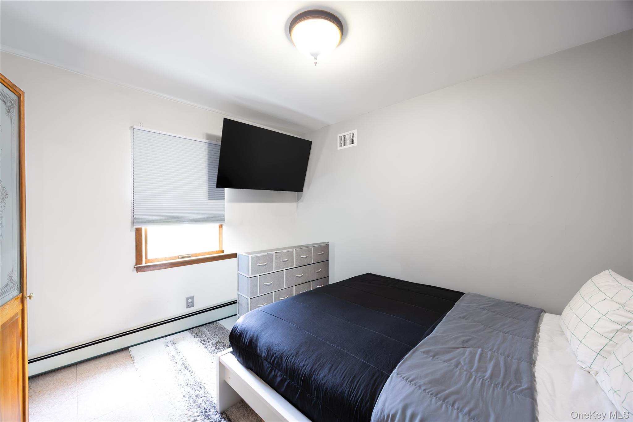 #14 photo, 194 Cranford Boulevard, Mastic , NY 11950