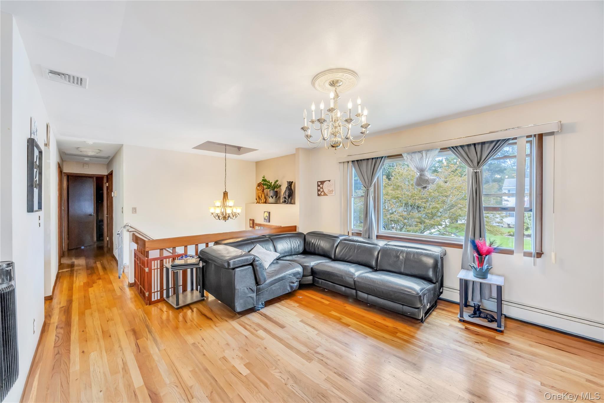 #3 photo, 194 Cranford Boulevard, Mastic , NY 11950