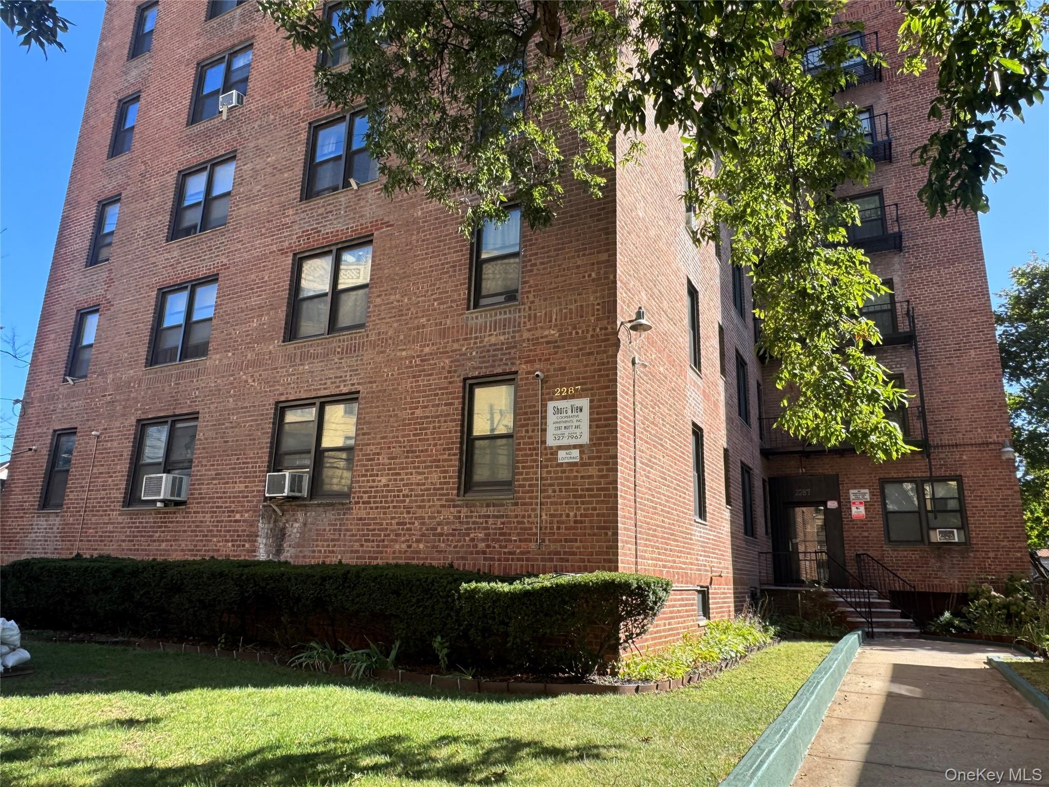 #8 photo, 2287 Mott Avenue, 皇后区 Far Rockaway , NY 11691