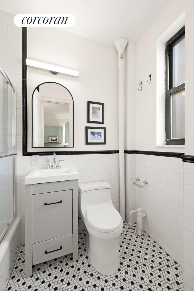 #20 photo, 140 W 69TH Street, マンハッタン Lincoln Square , NY 10023