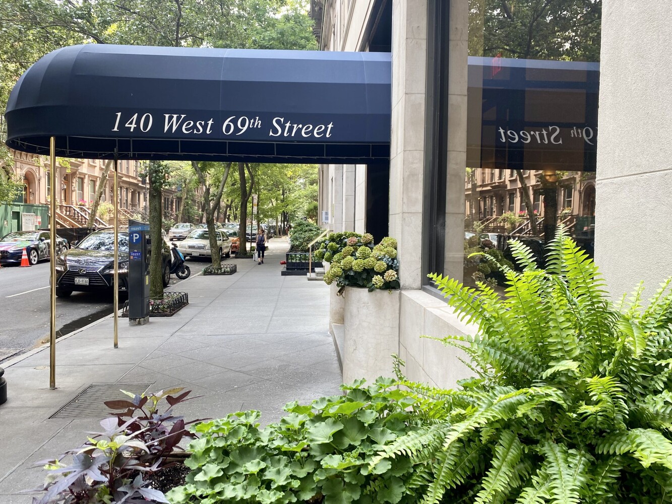 #9 photo, 140 W 69TH Street, マンハッタン Lincoln Square , NY 10023