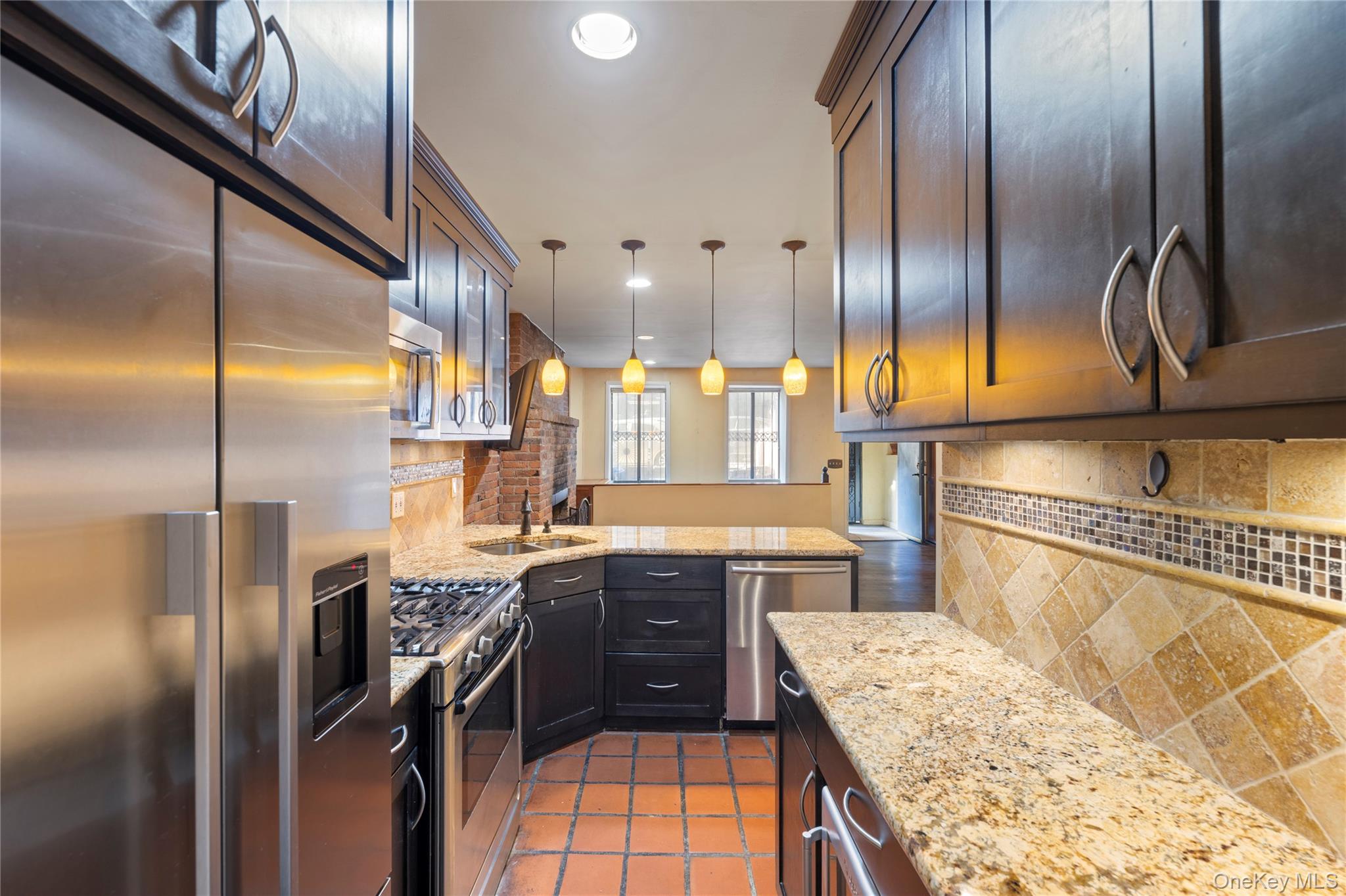 #3 photo, 117 W 82nd Street, New York (Manhattan) , NY 10024