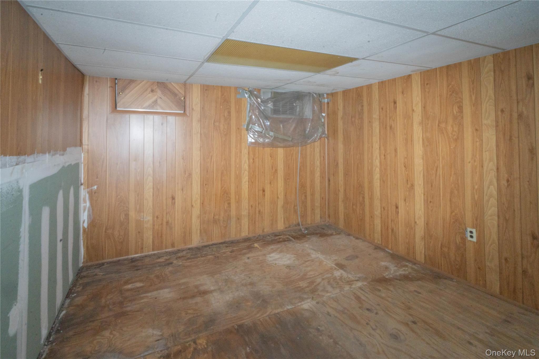 #15 photo, 565 E 81st Street, ブルックリン区 Brooklyn , NY 11236