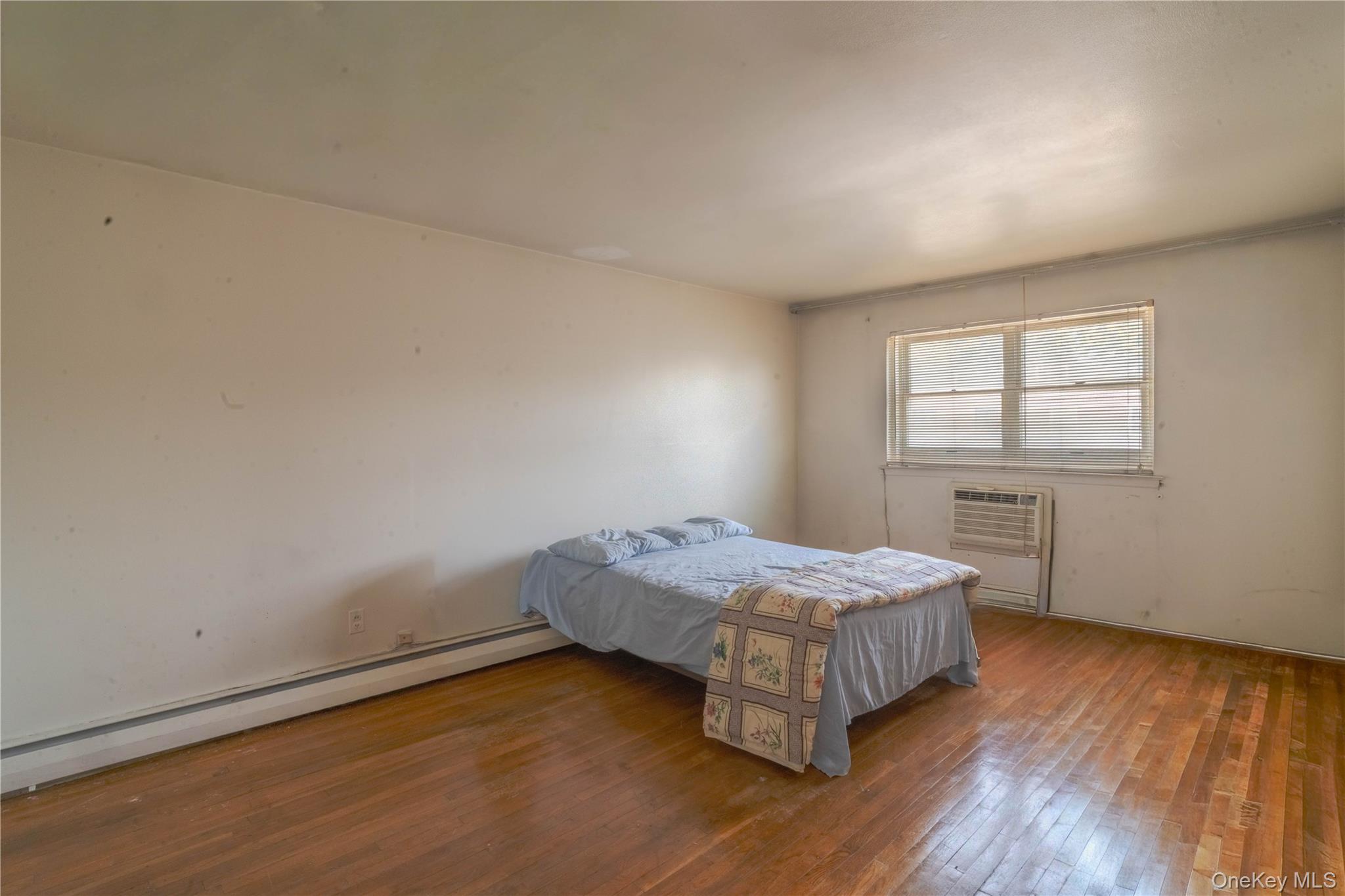 #7 photo, 565 E 81st Street, ブルックリン区 Brooklyn , NY 11236