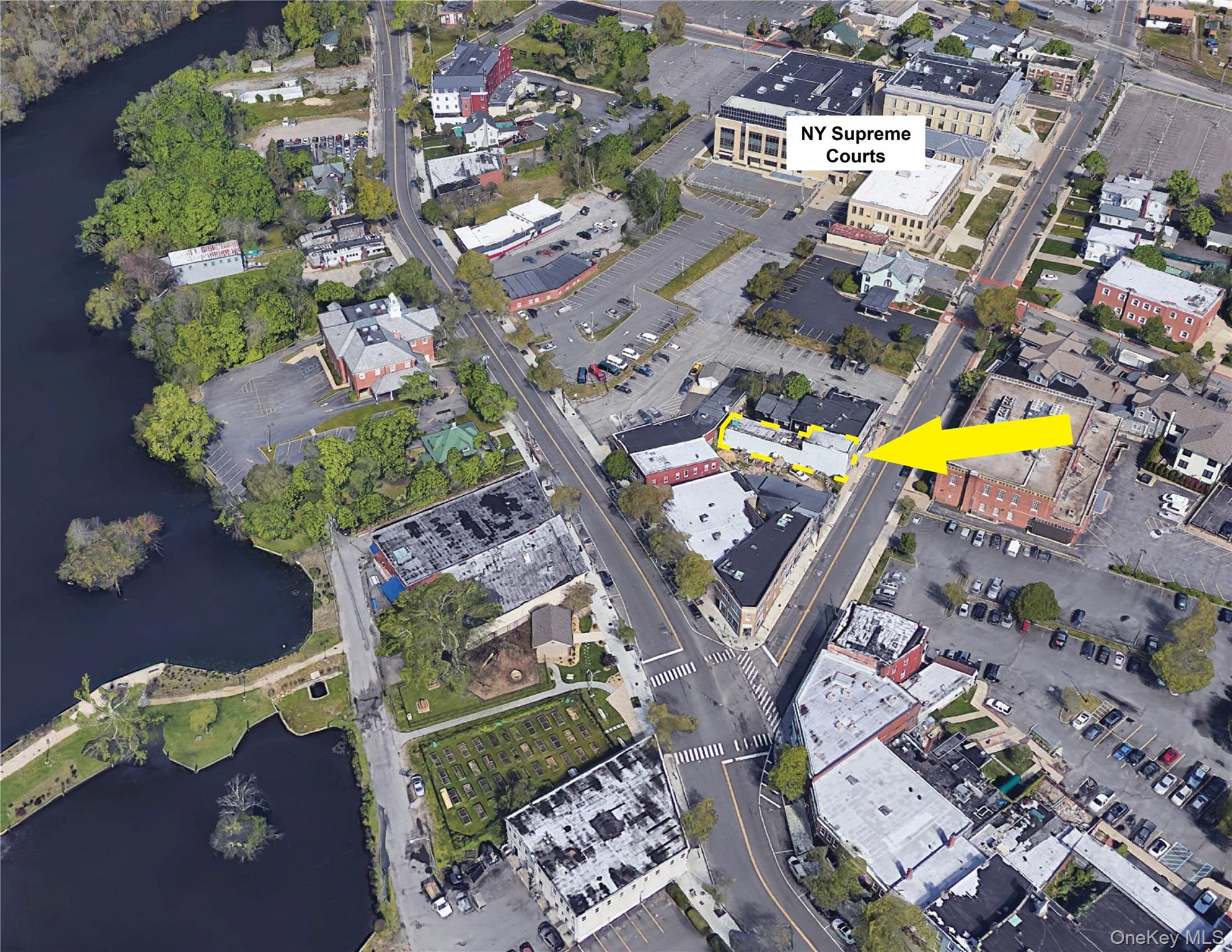 #2 photo, 145 Griffing Avenue, サフォーク郡 Riverhead , NY 11901