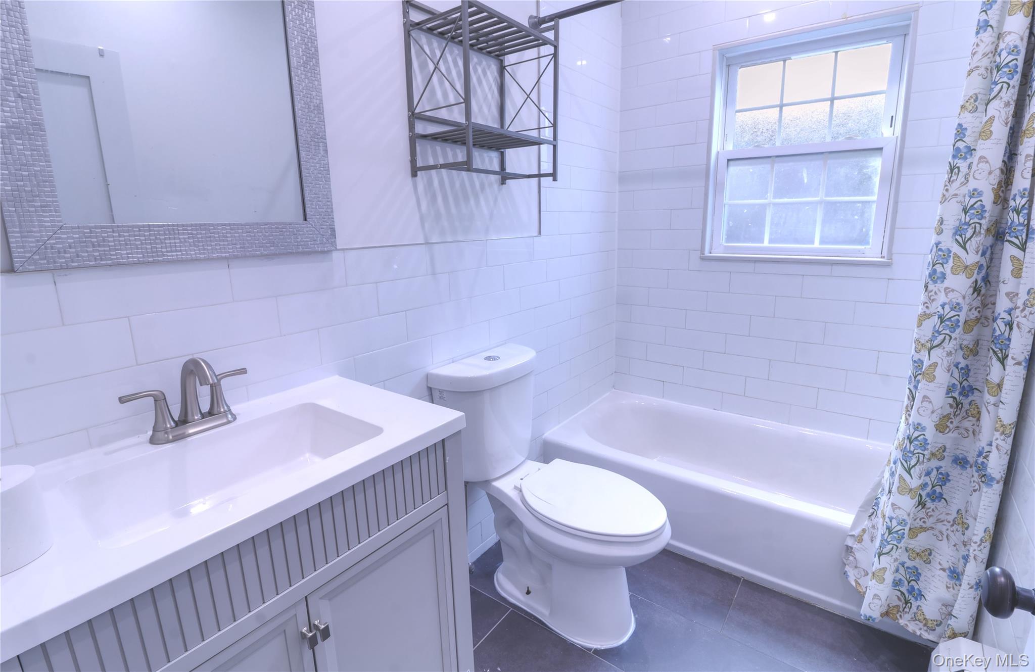 #14 photo, 2869 Wellman Avenue, Bronx , NY 10461