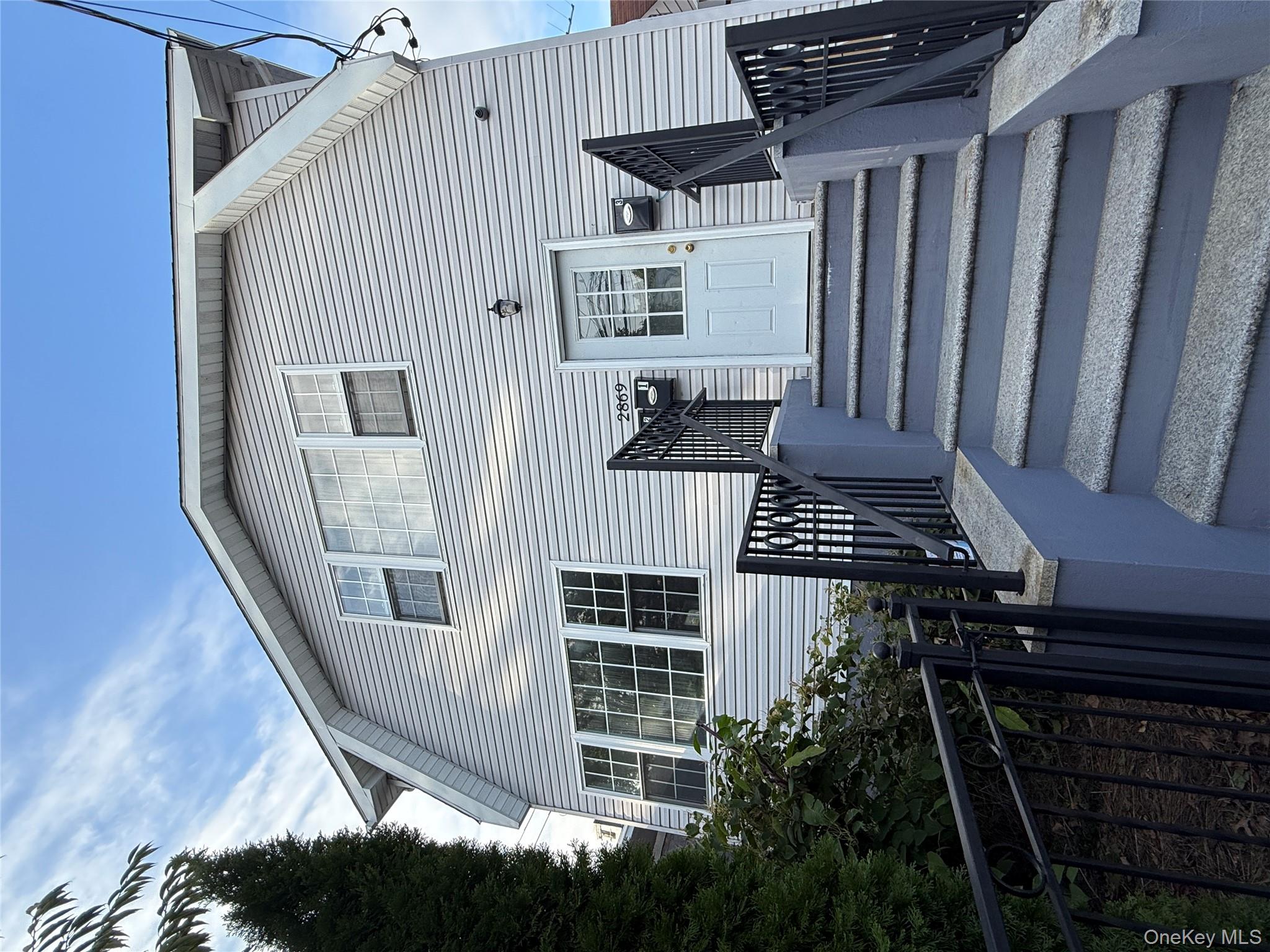 #2 photo, 2869 Wellman Avenue, Bronx , NY 10461