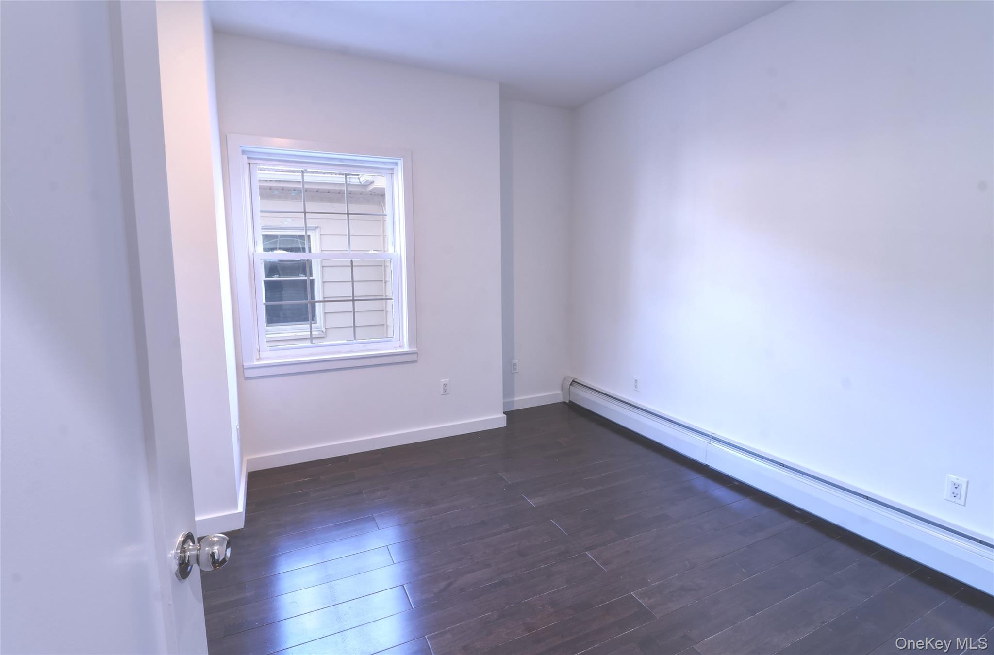 #20 photo, 2869 Wellman Avenue, Bronx , NY 10461