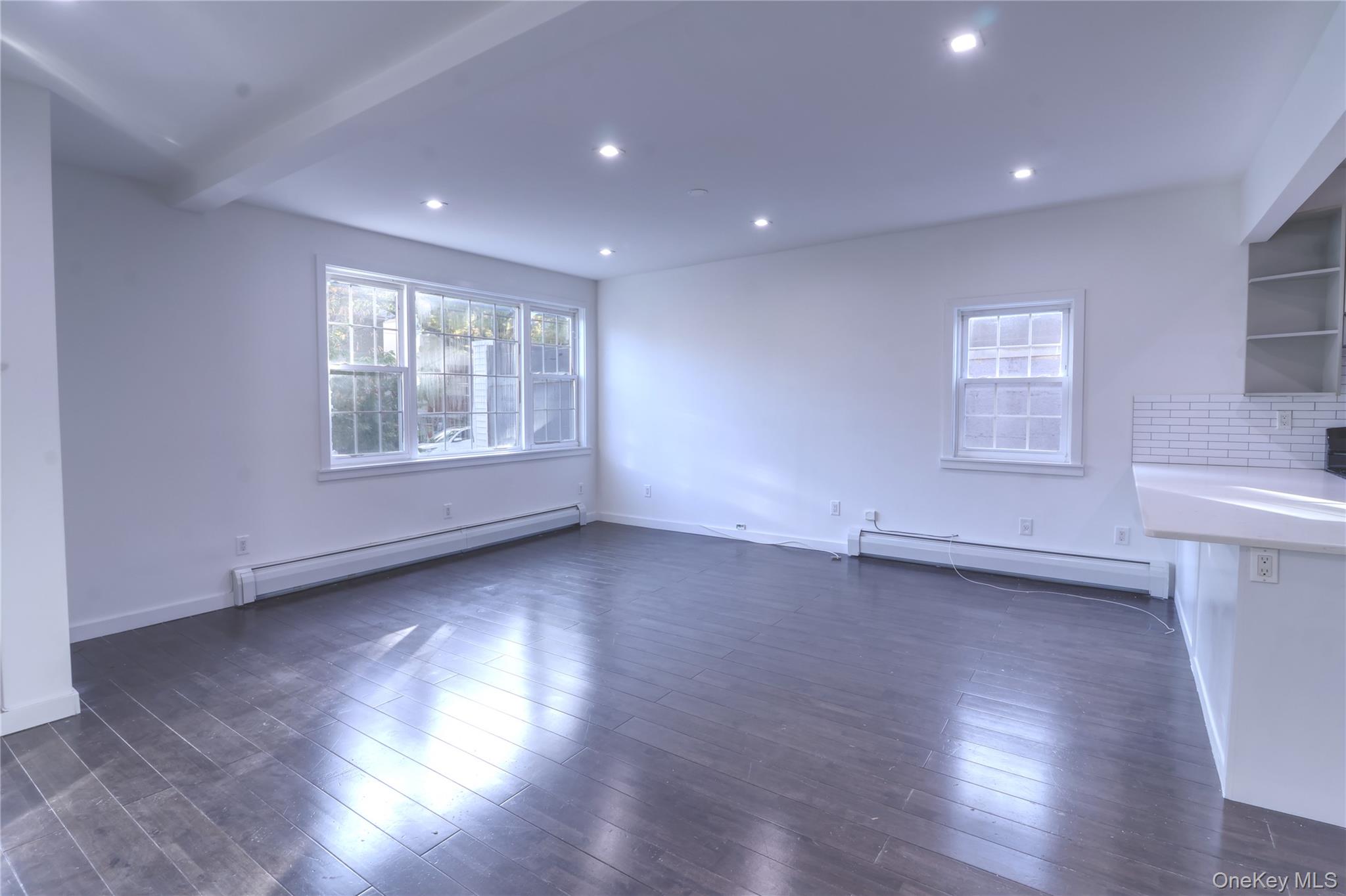 #8 photo, 2869 Wellman Avenue, Bronx , NY 10461