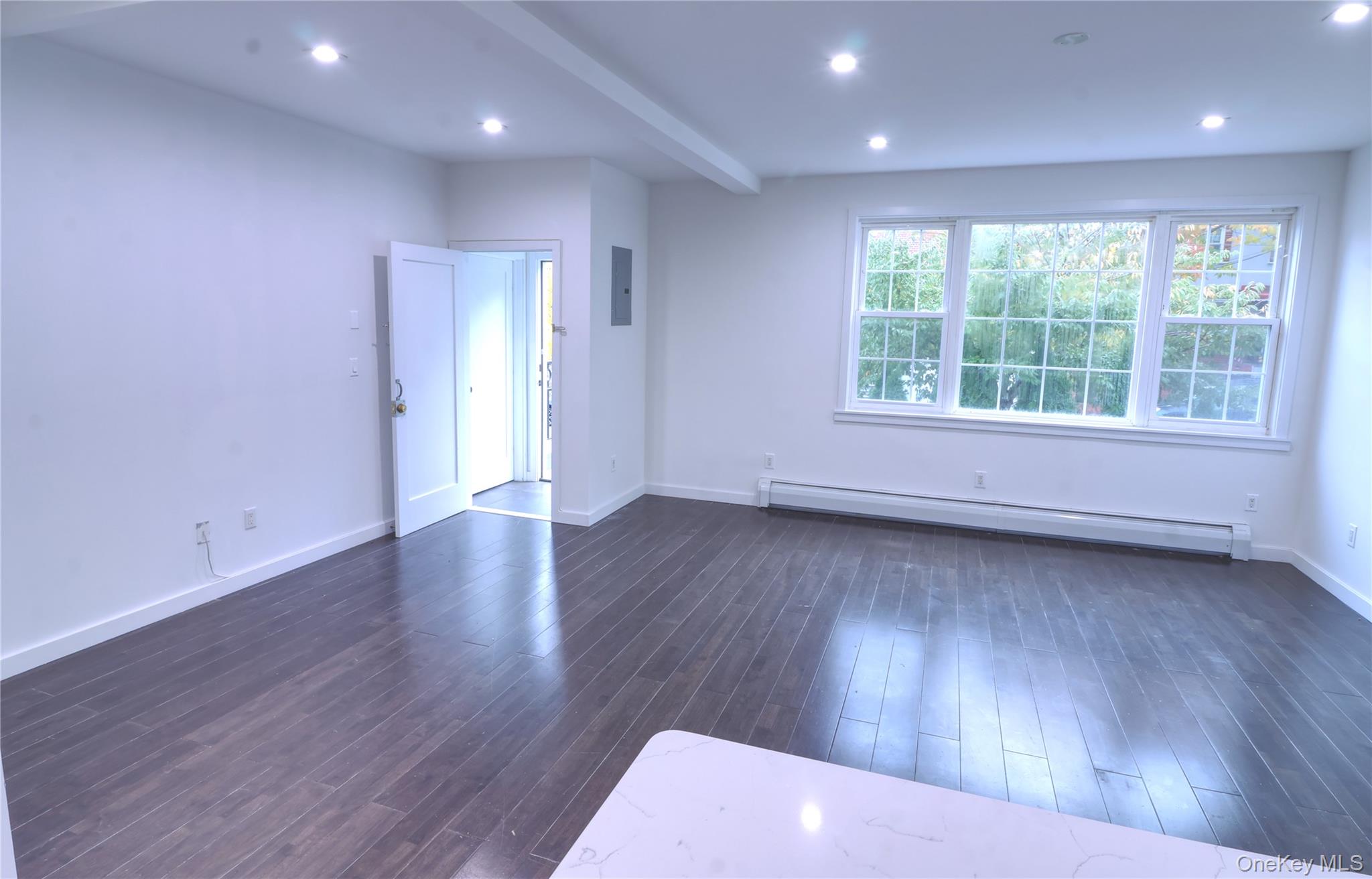 #9 photo, 2869 Wellman Avenue, Bronx , NY 10461