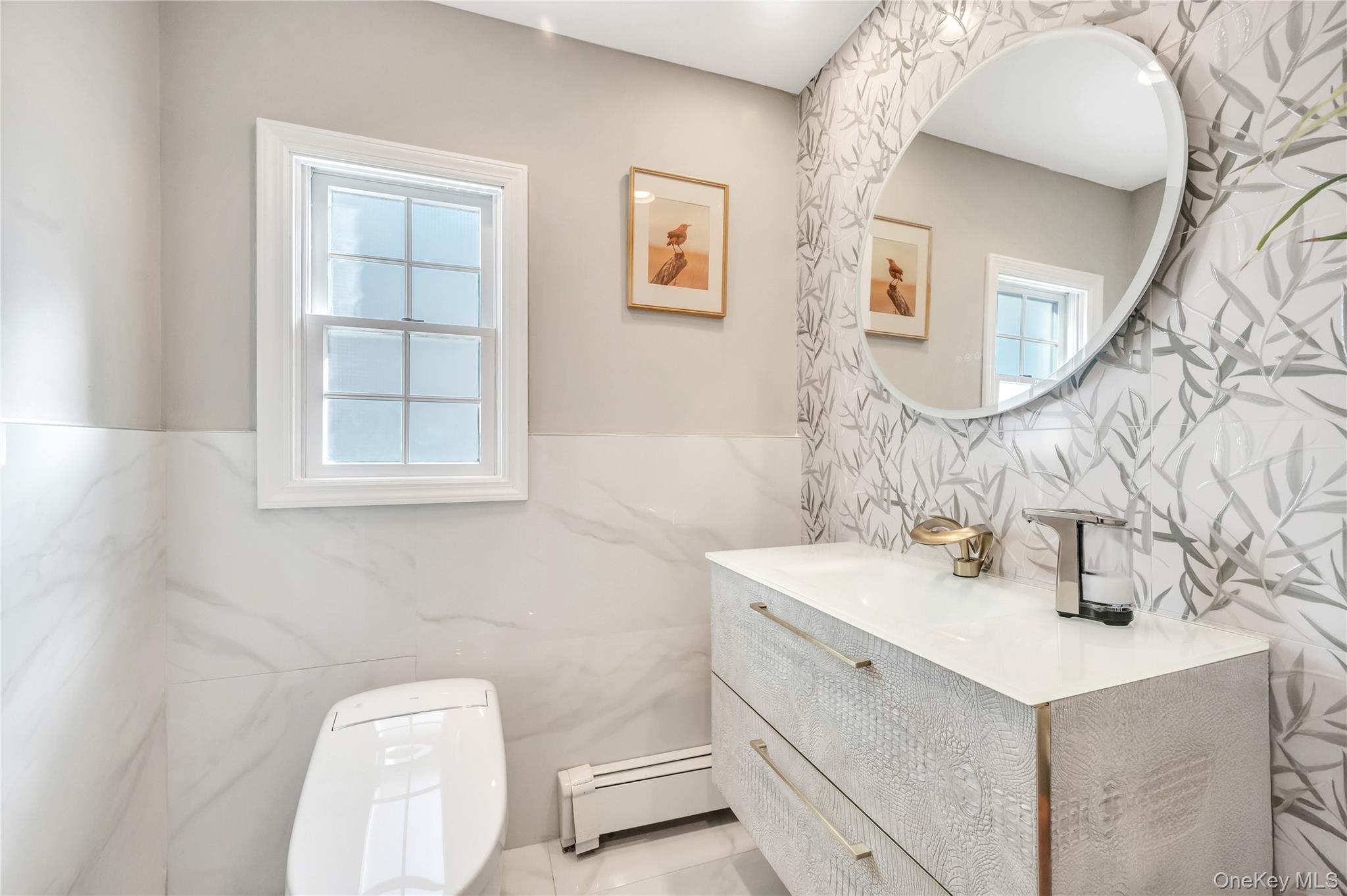 #16 photo, 131 Carol Road, East Meadow , NY 11554