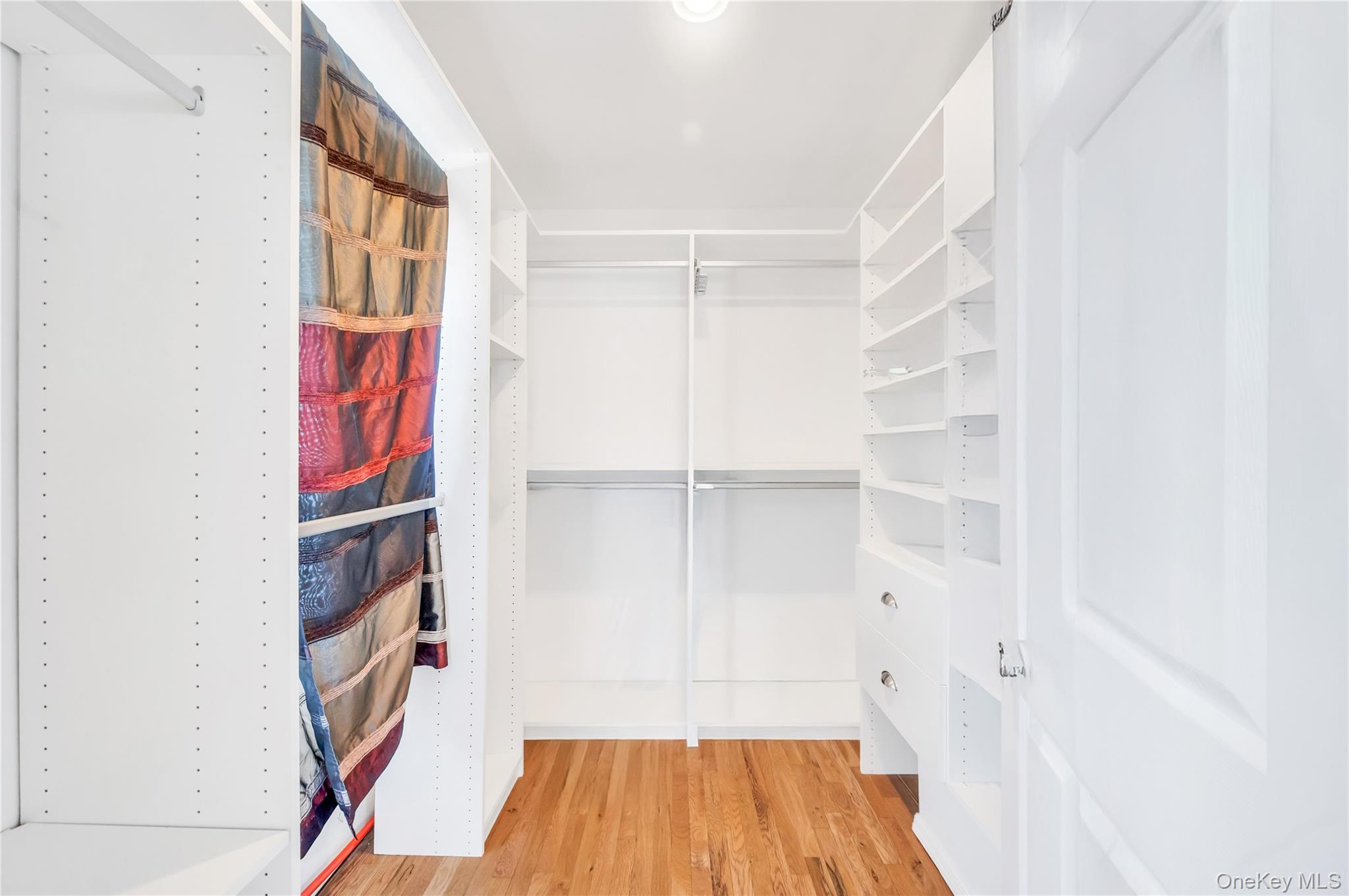 #19 photo, 131 Carol Road, East Meadow , NY 11554