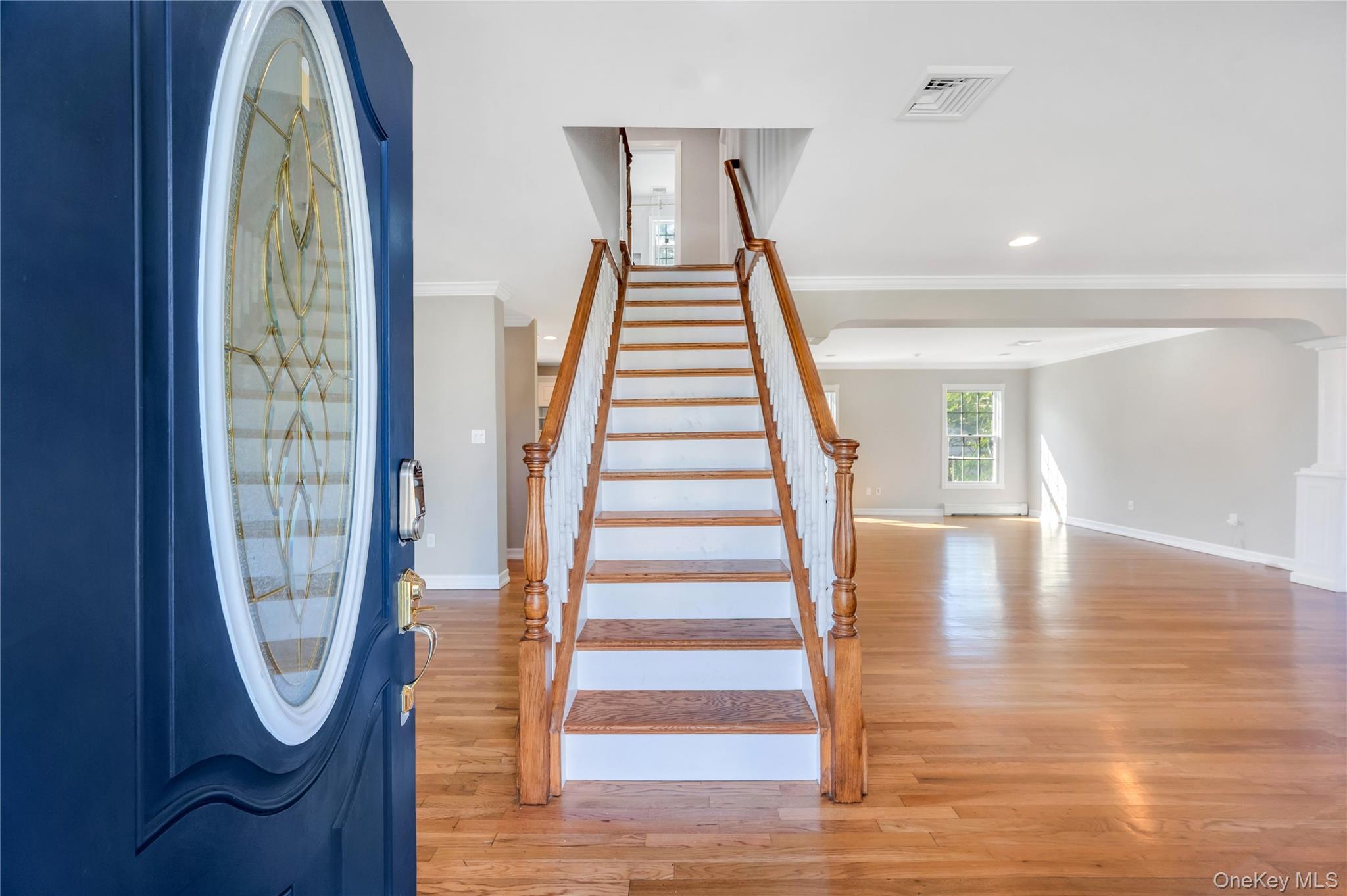 #2 photo, 131 Carol Road, East Meadow , NY 11554