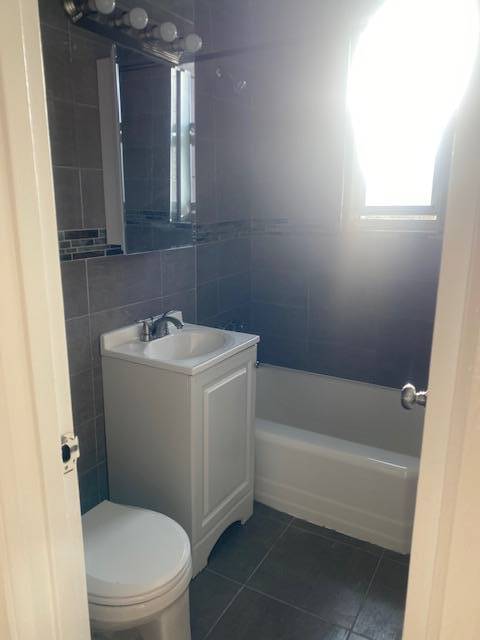 #12 photo, 6601 Burns ST, #4T, REGO PARK , NY 11374