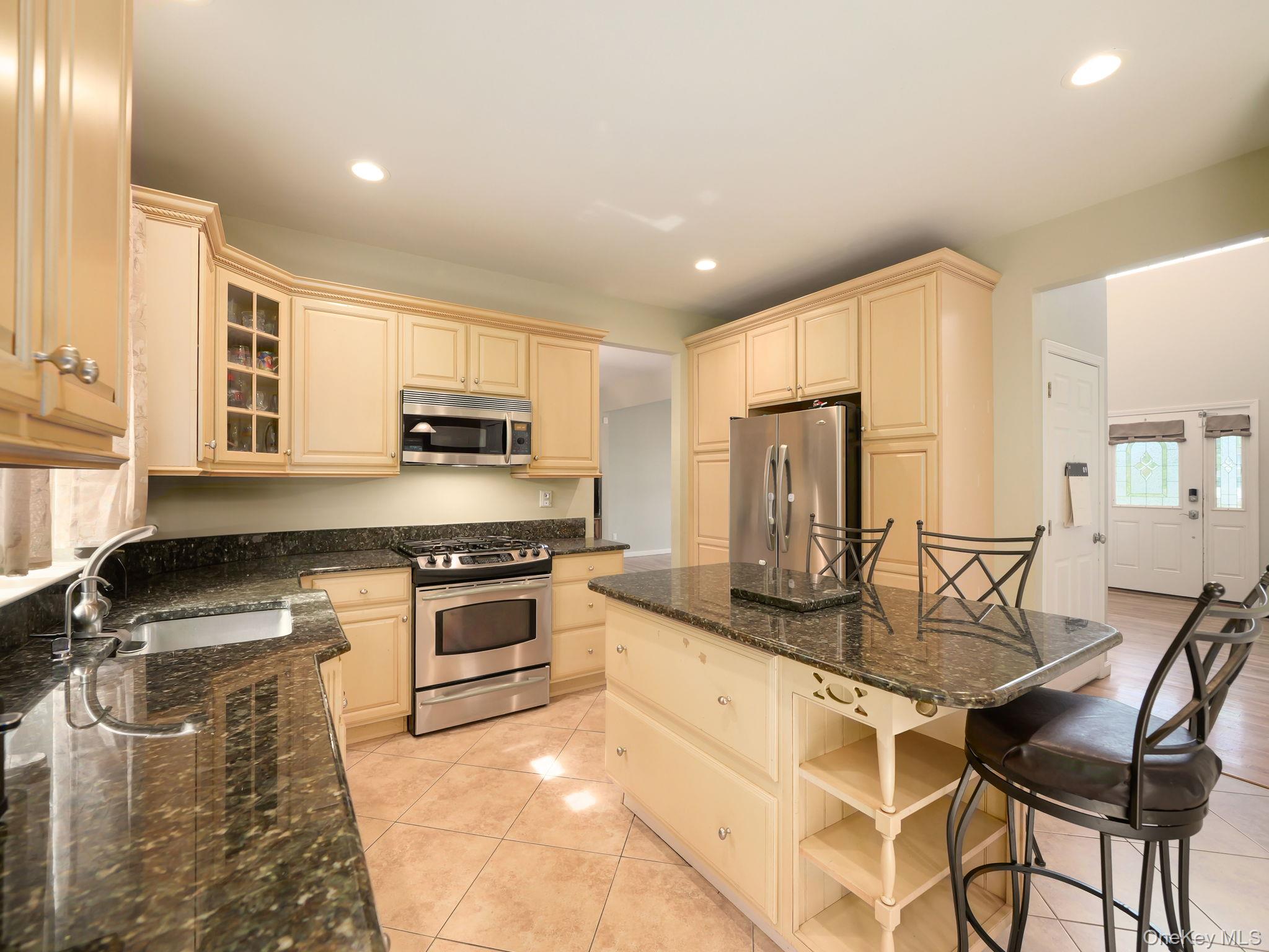 #5 photo, 74 Red Maple Way, New Windsor , NY 12553