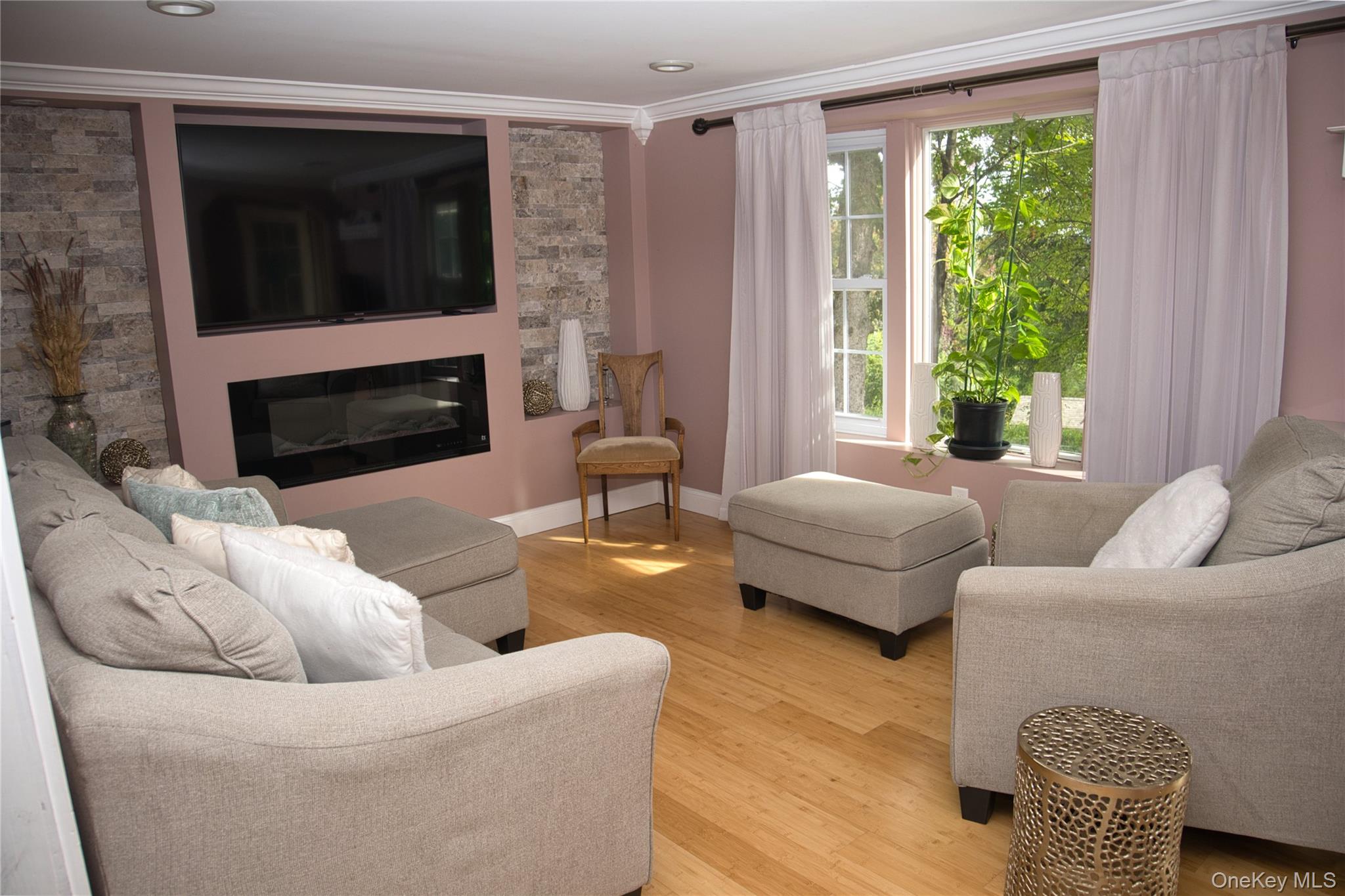 #1 photo, 165 Lattintown Road, Marlboro , NY 12550