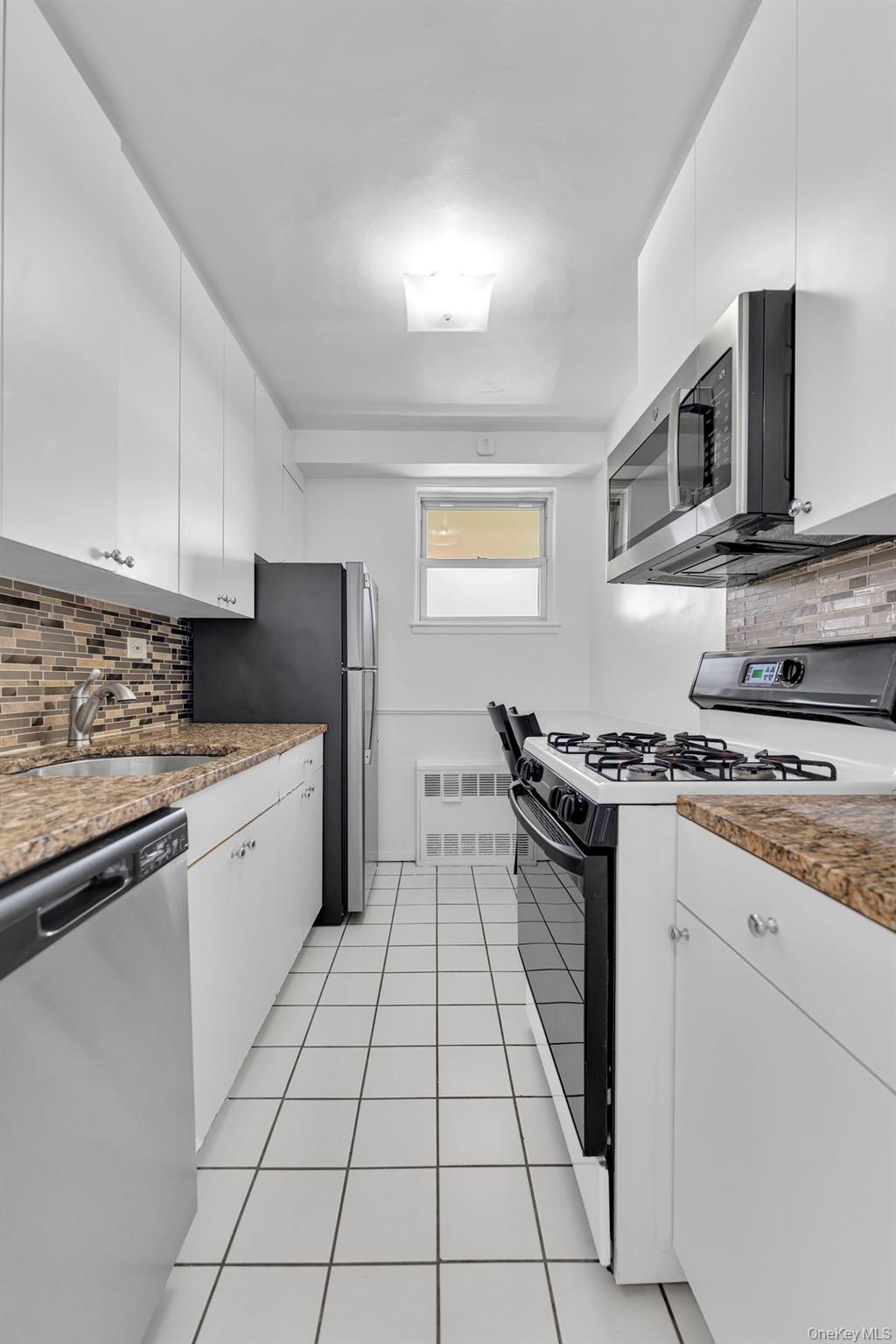 #4 photo, 5700 Arlington Ave, ブロンクス区 Bronx , NY 10471