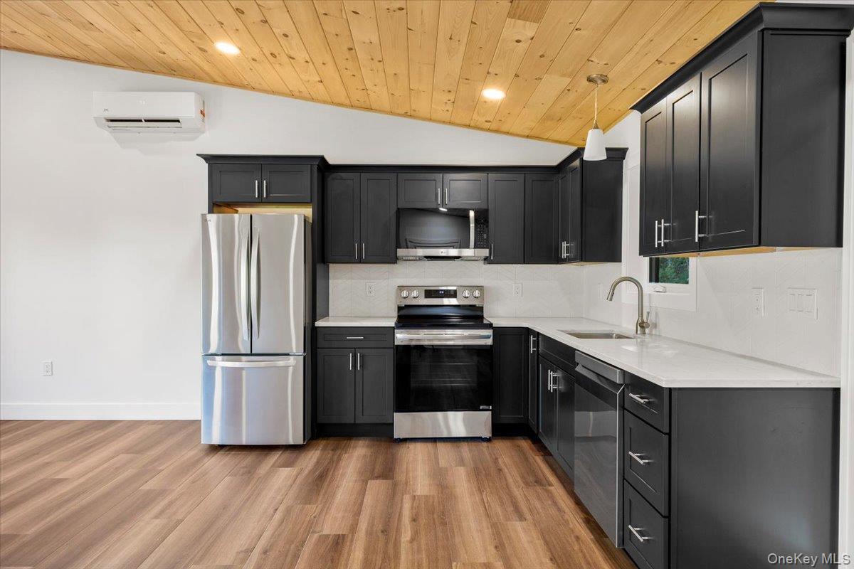 #2 photo, 711 Vedder Mountain Road, Catskill , NY 12414